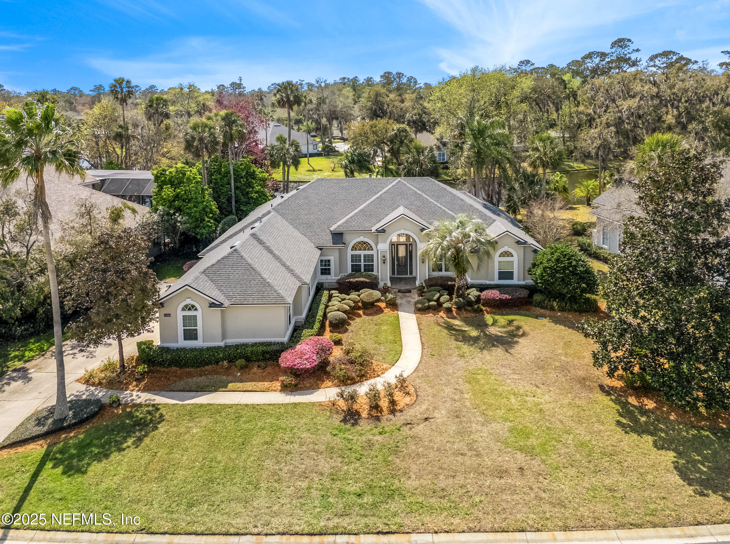 425 Clearwater Drive