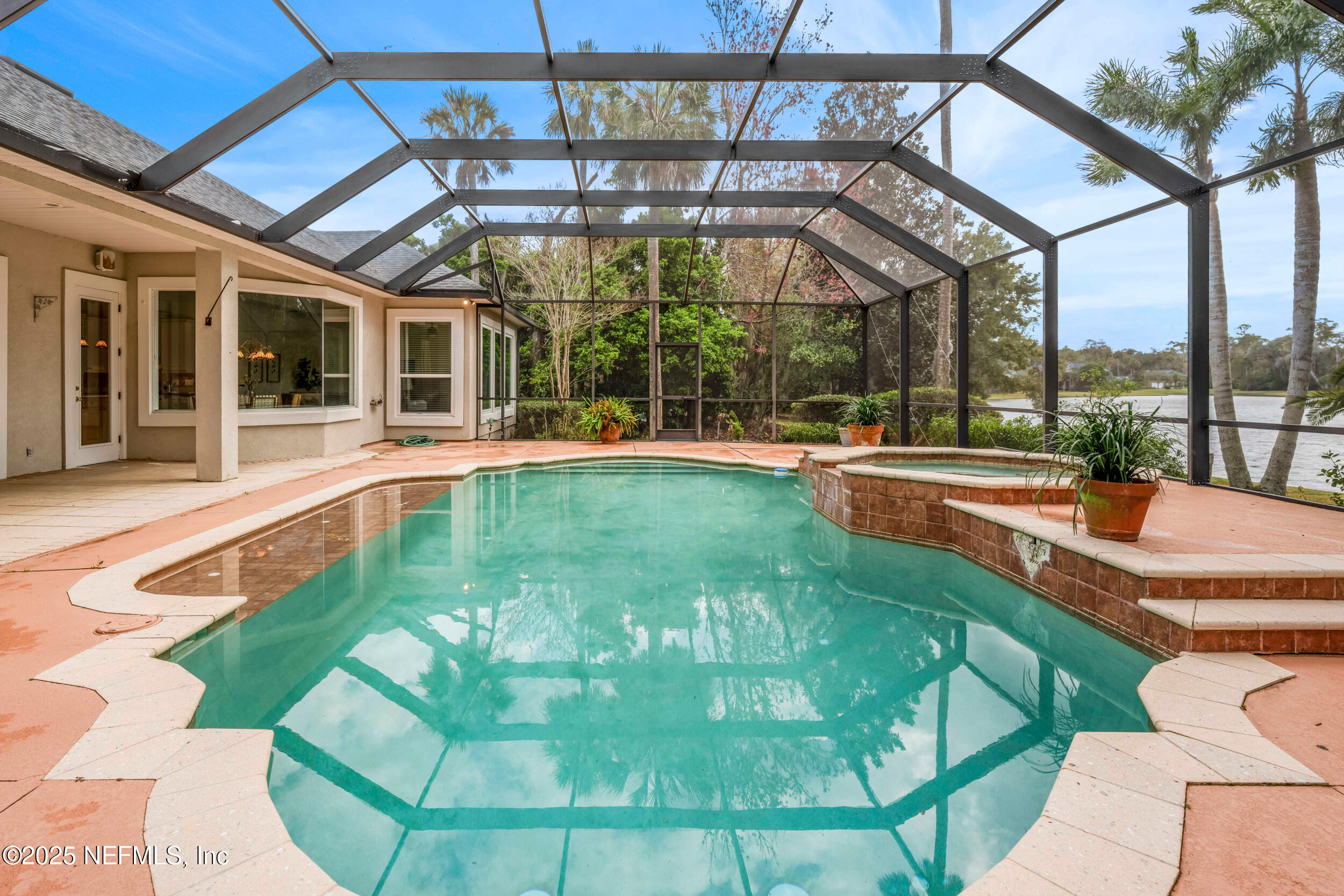 425 Clearwater Drive