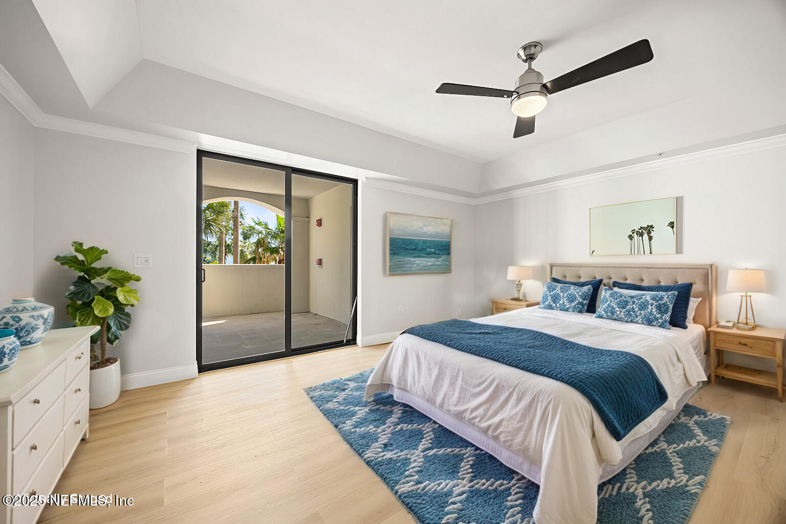 115 9TH Avenue S, 201