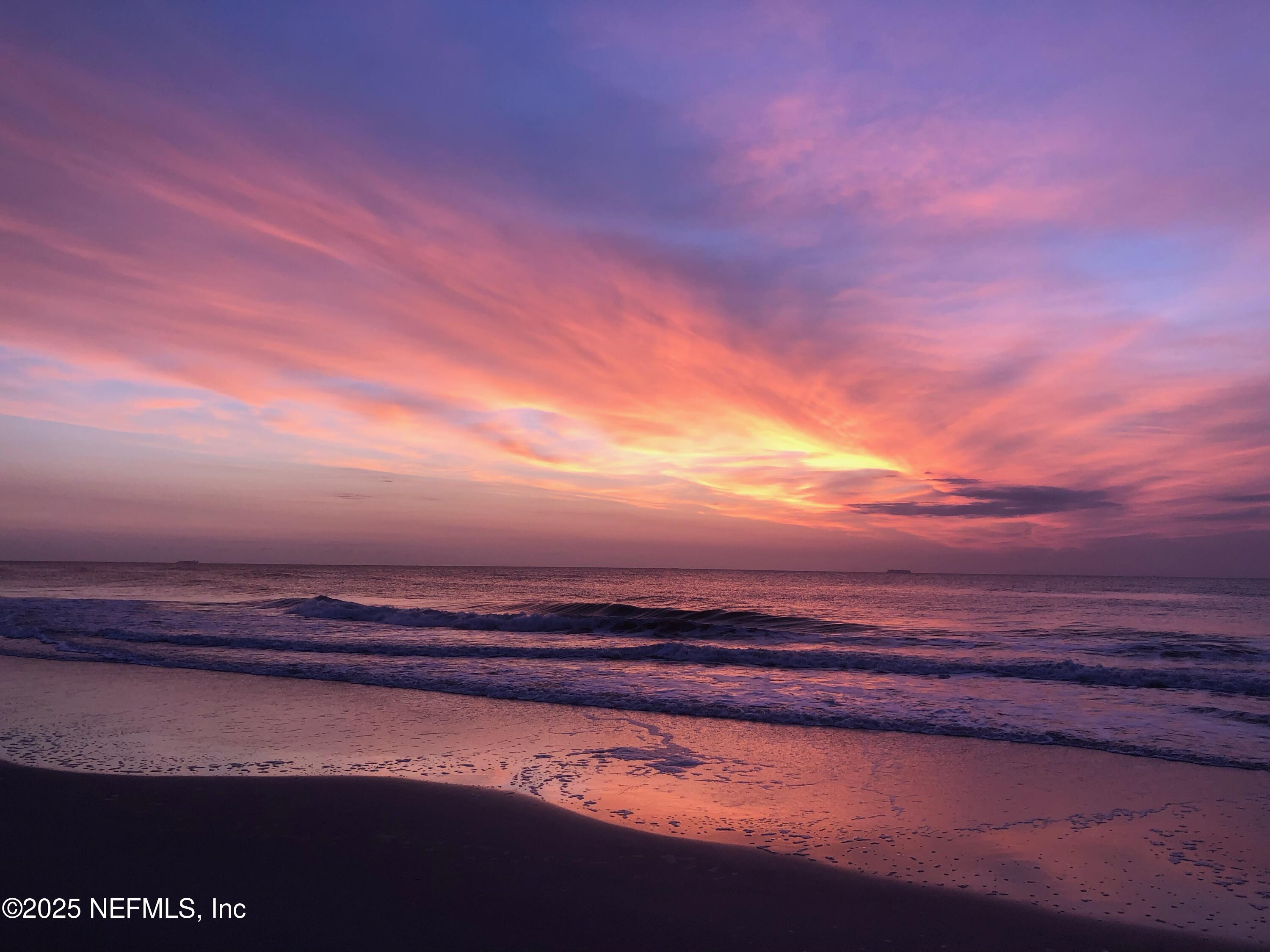 115 9TH Avenue S, 201