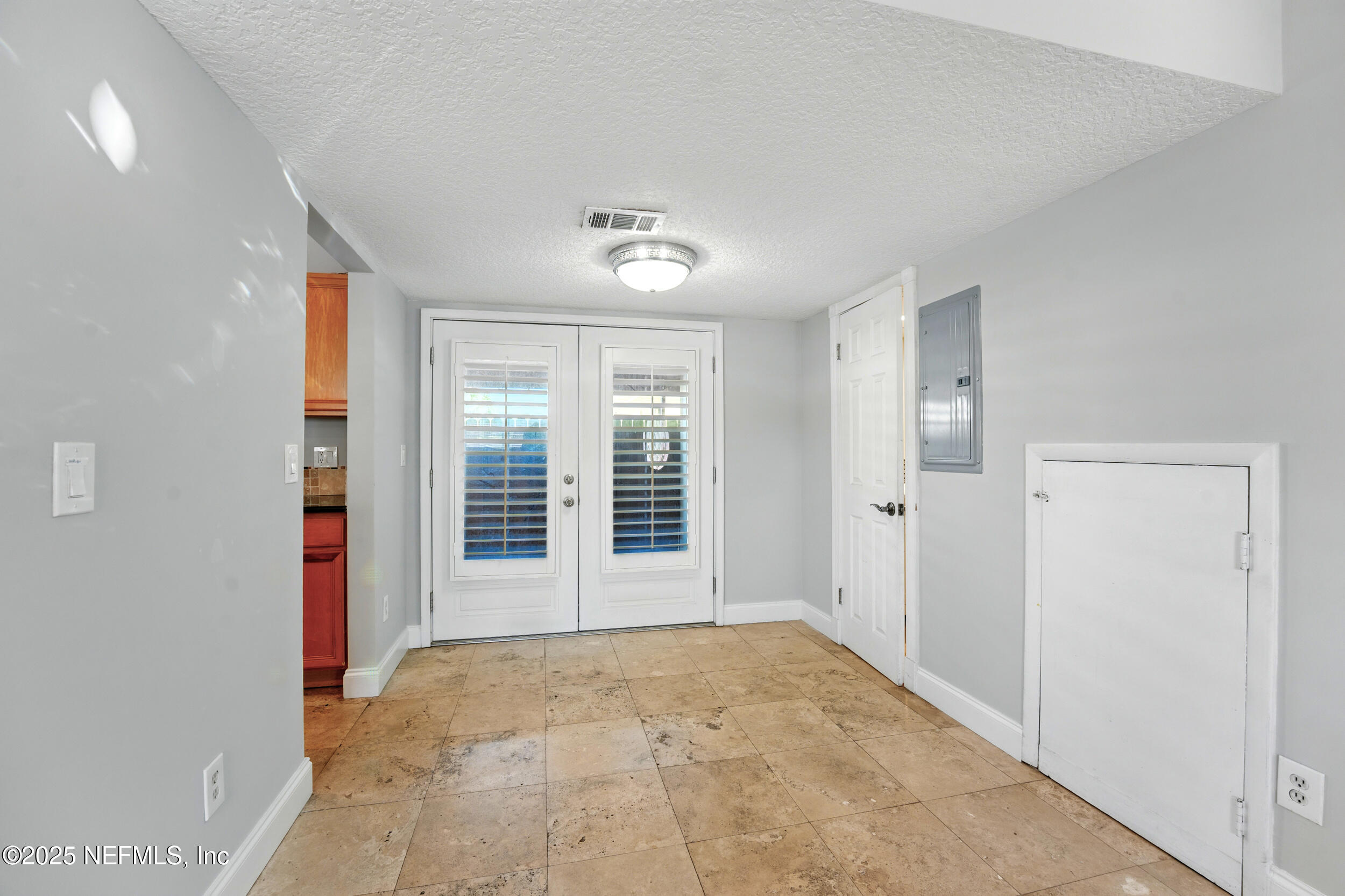 1419 4TH STREET Street N