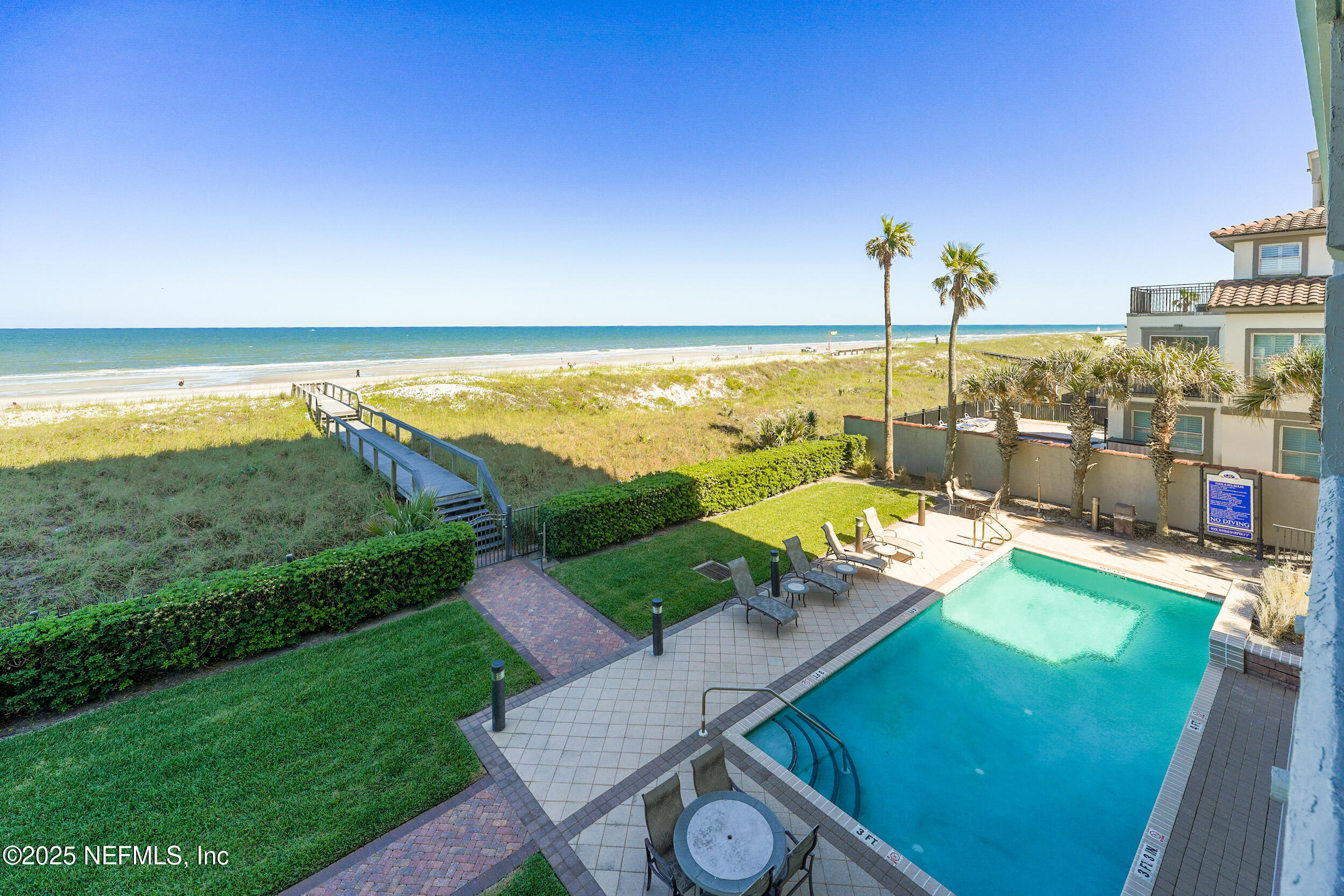 50 3RD Avenue S, 302