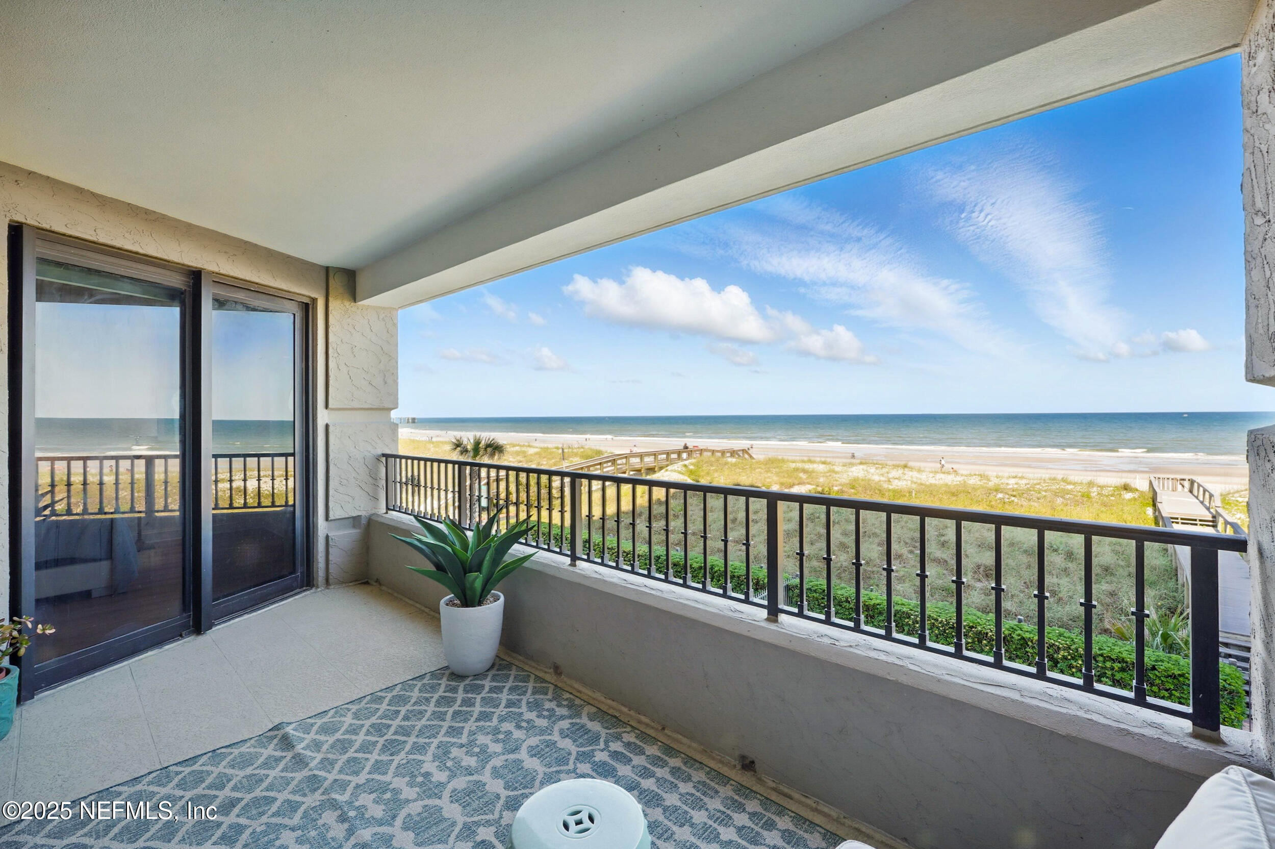 50 3RD Avenue S, 302