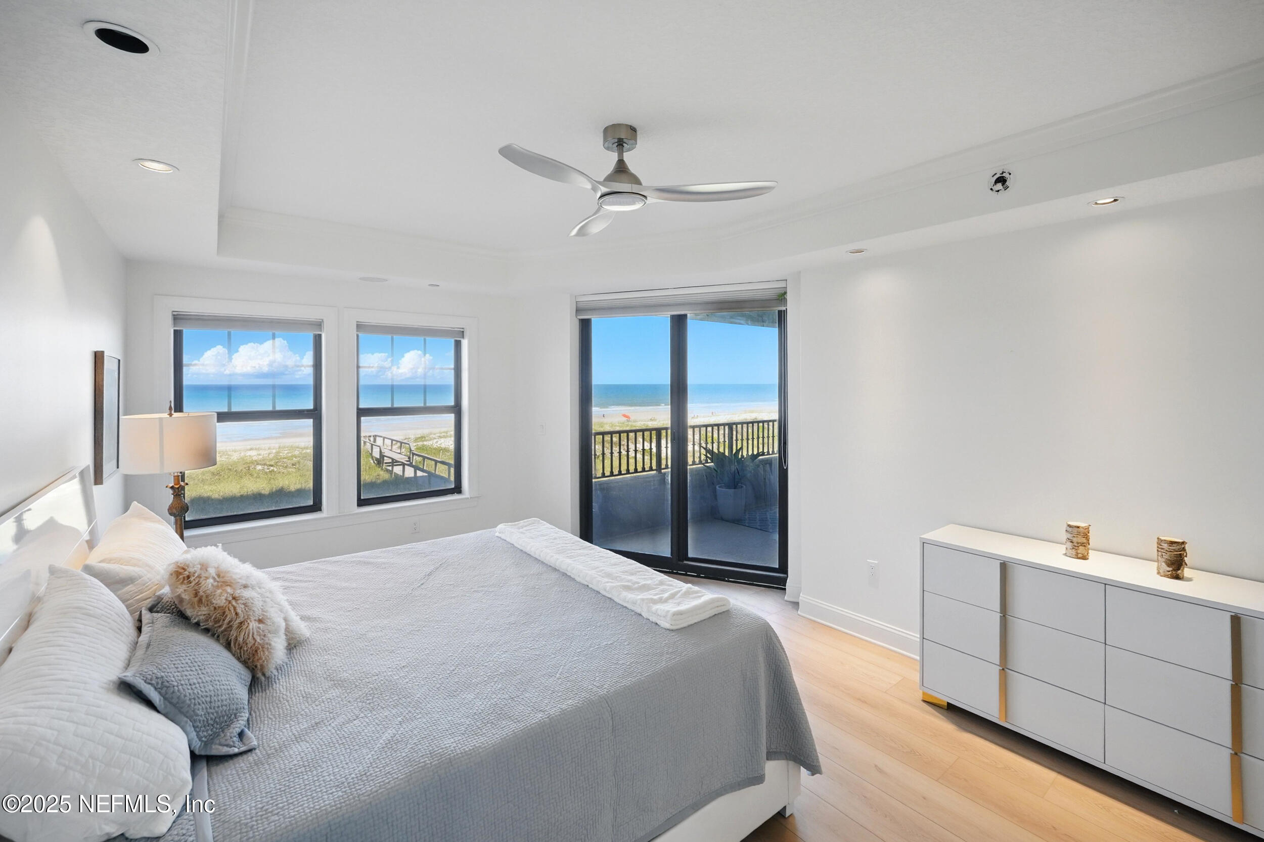 50 3RD Avenue S, 302