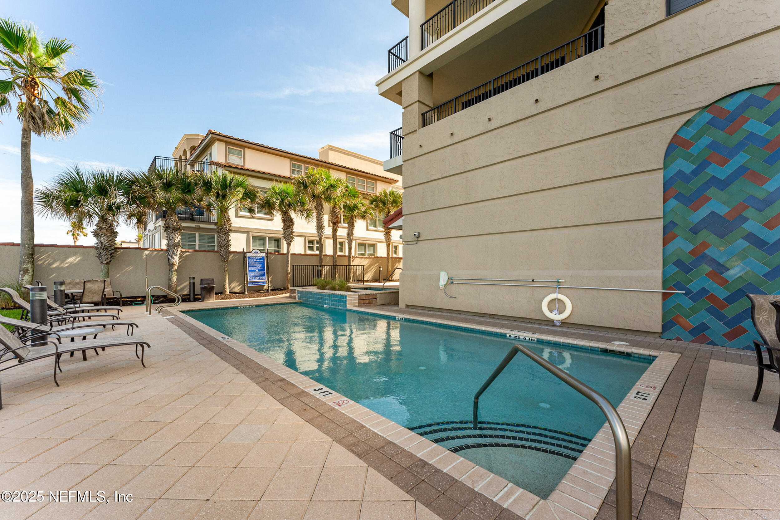 50 3RD Avenue S, 302