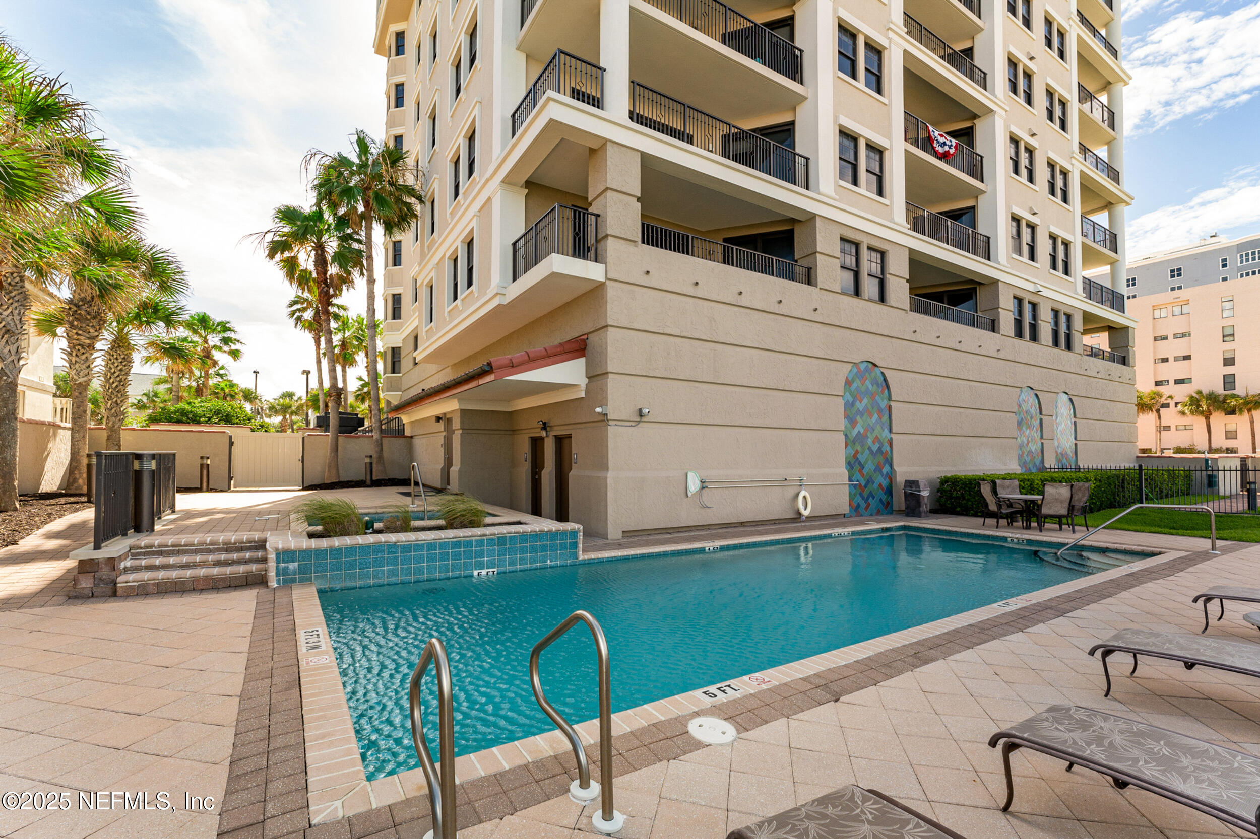 50 3RD Avenue S, 302