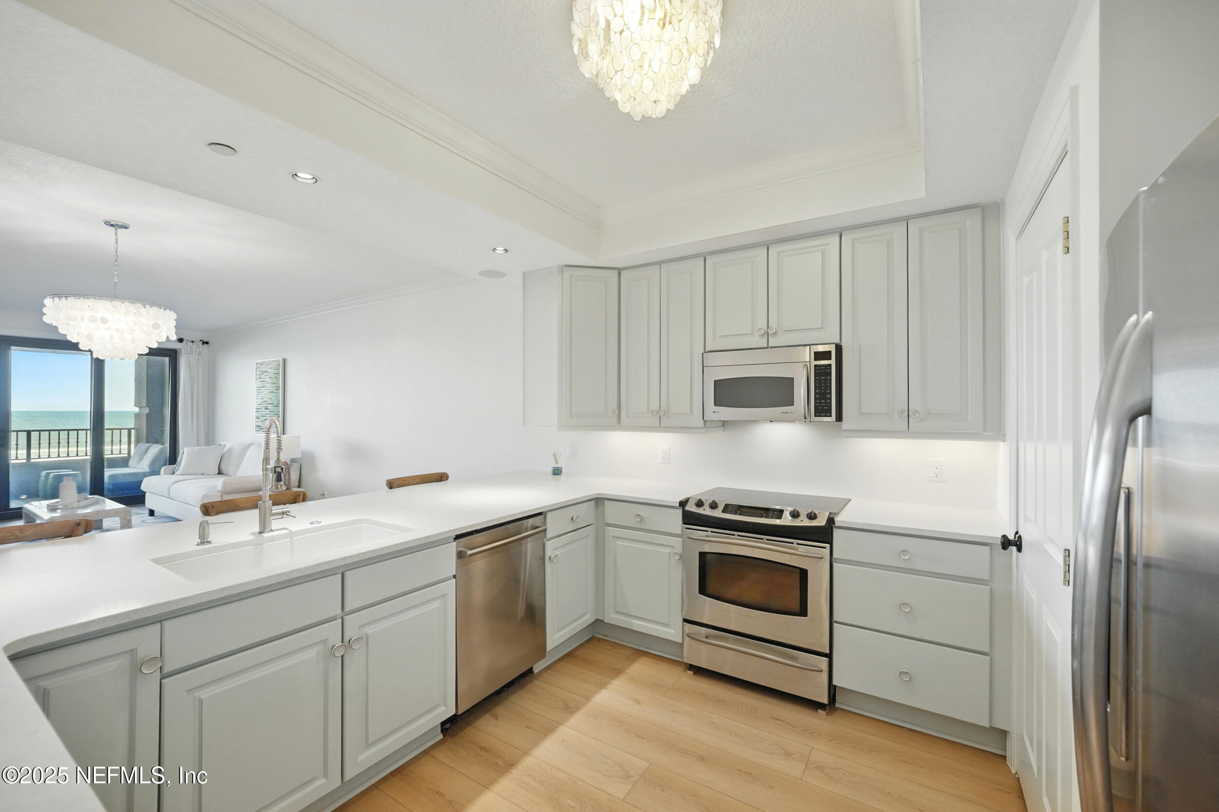 50 3RD Avenue S, 302