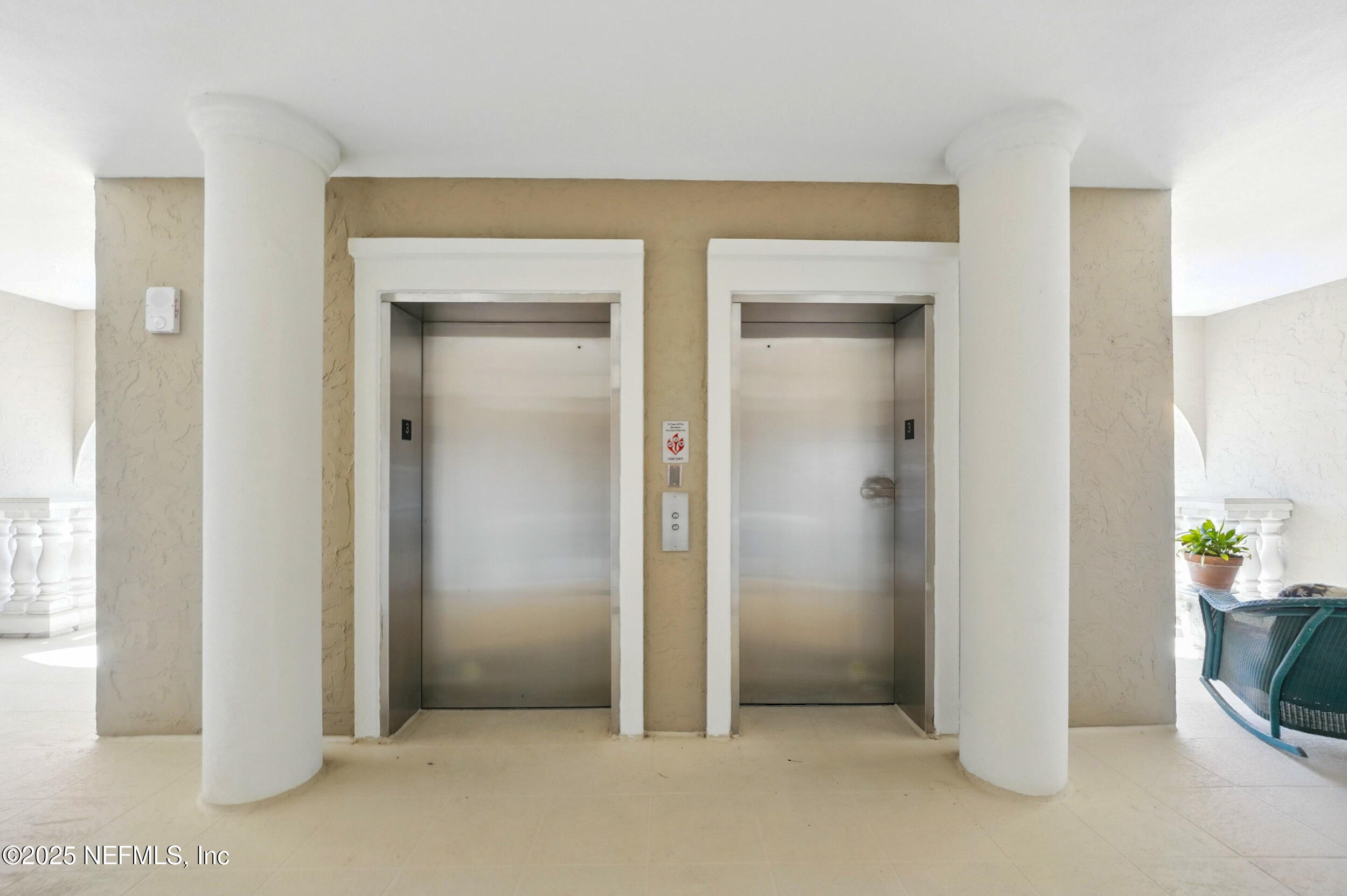 50 3RD Avenue S, 302