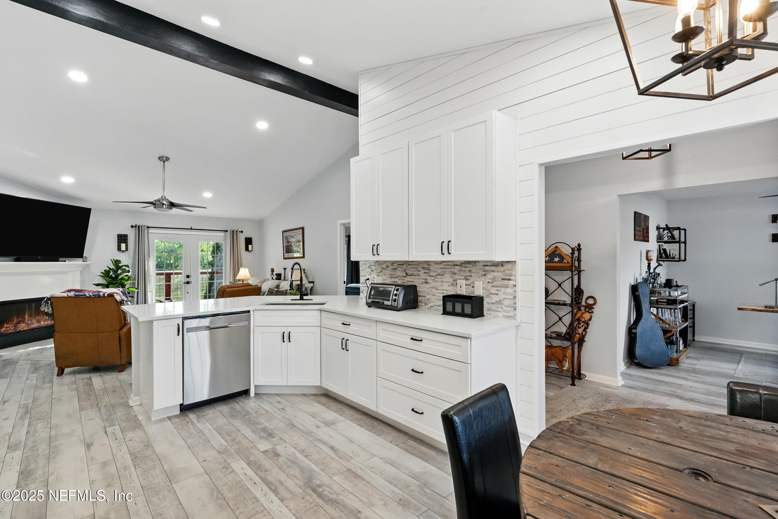 12489 WINDY WILLOWS Drive N