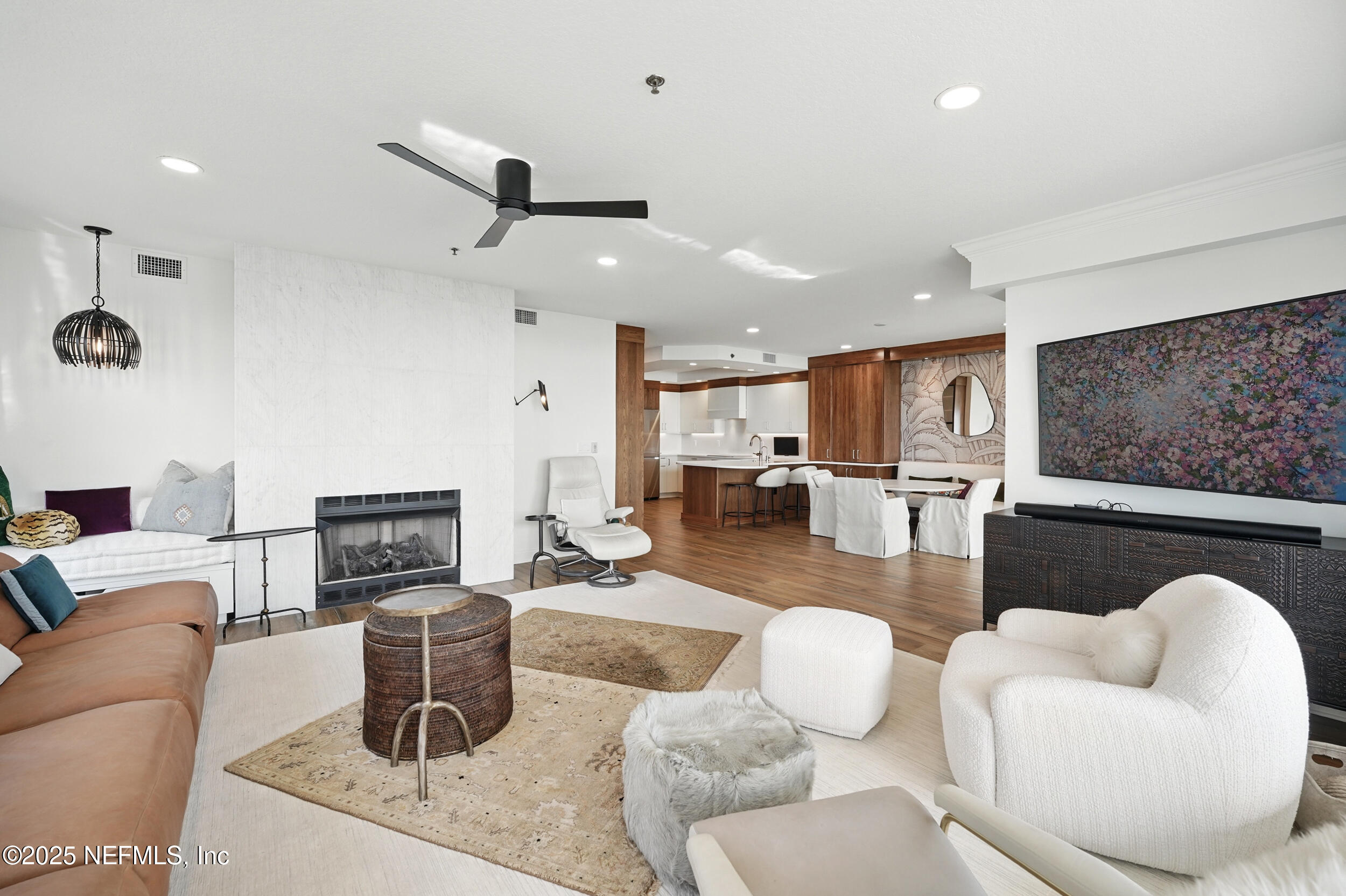 1505 1ST Street S, 302