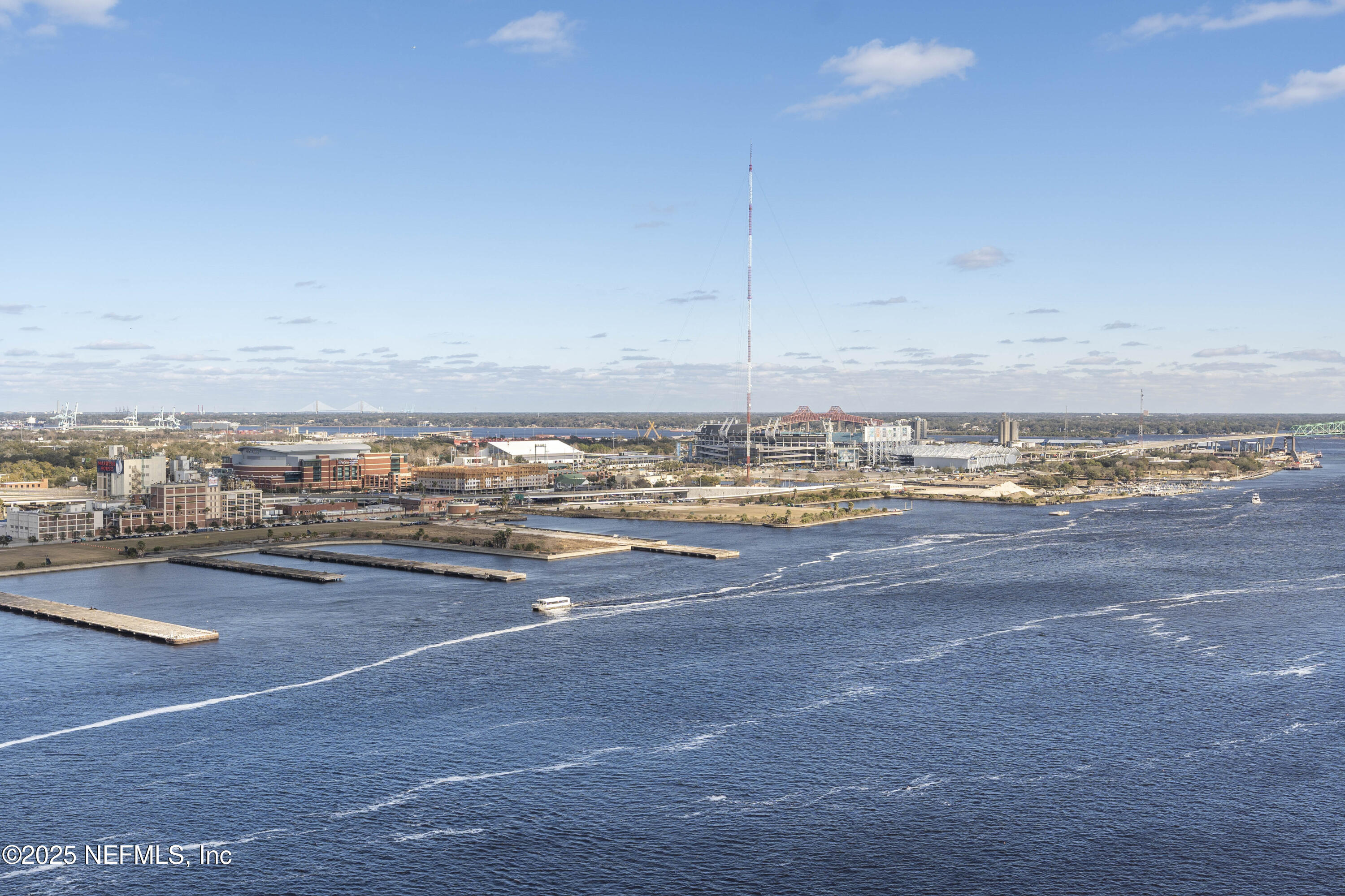 1431 Riverplace Boulevard, 2003