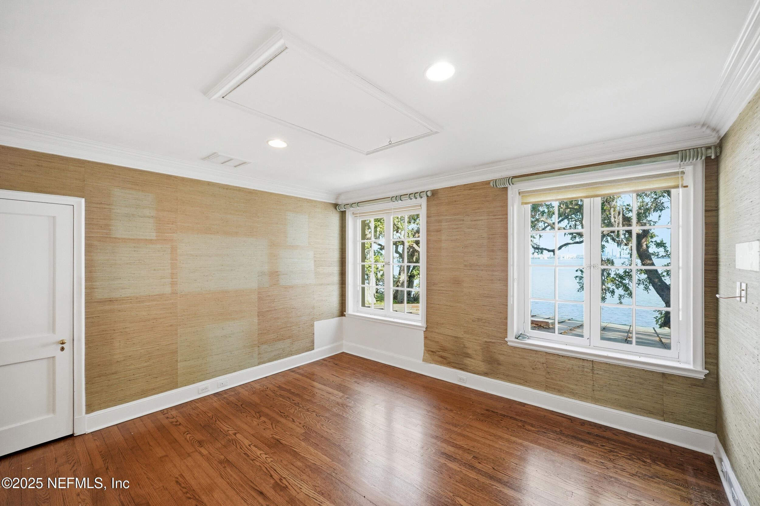 3775 ORTEGA Boulevard