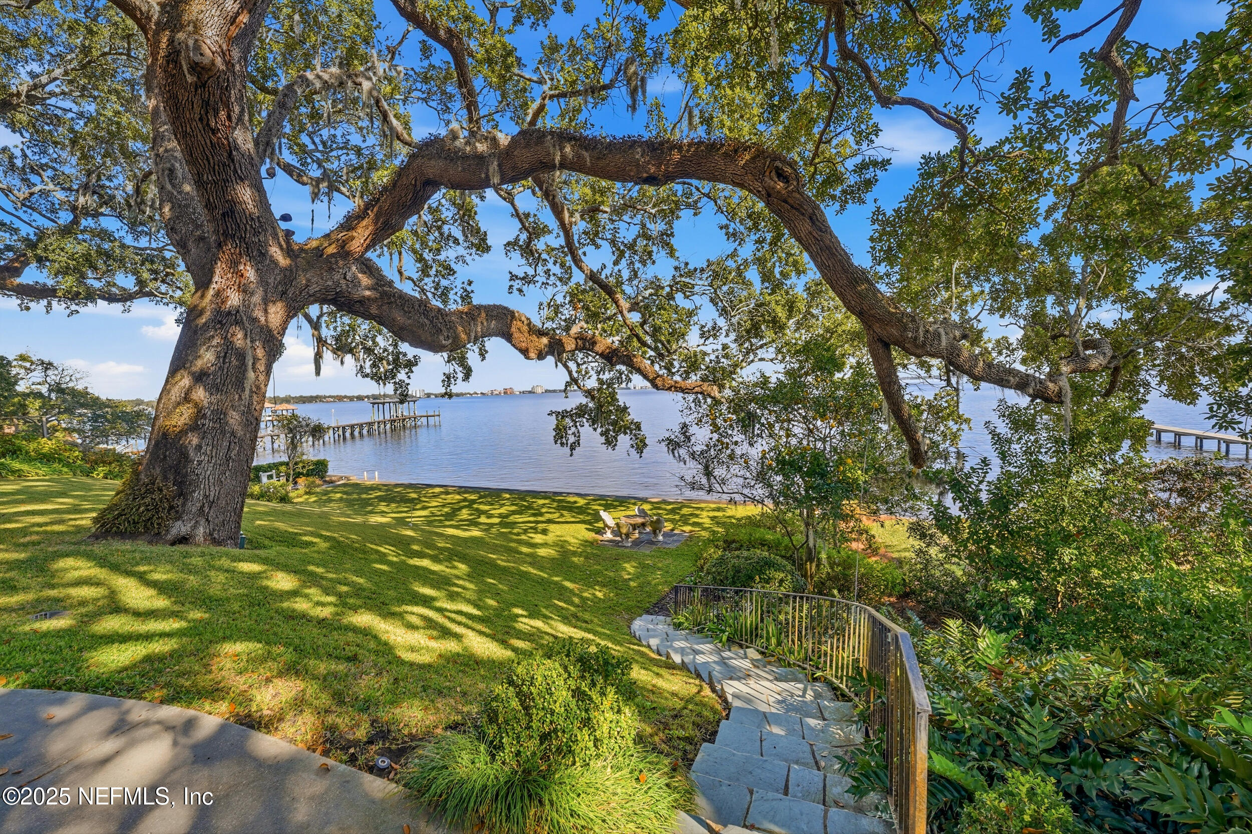 3775 ORTEGA Boulevard