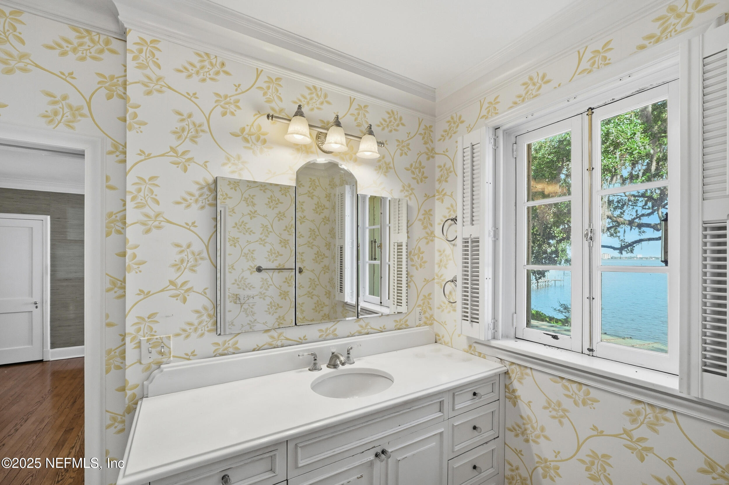 3775 ORTEGA Boulevard