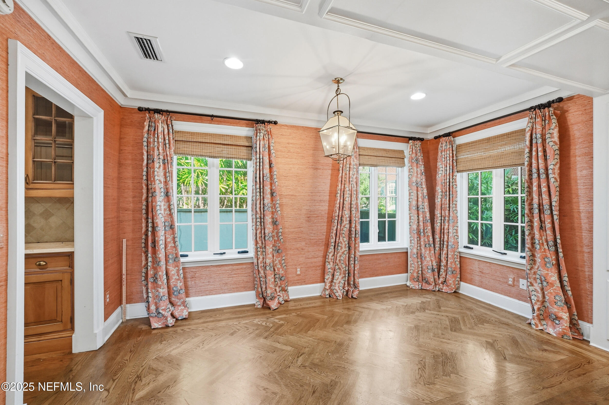 3775 ORTEGA Boulevard