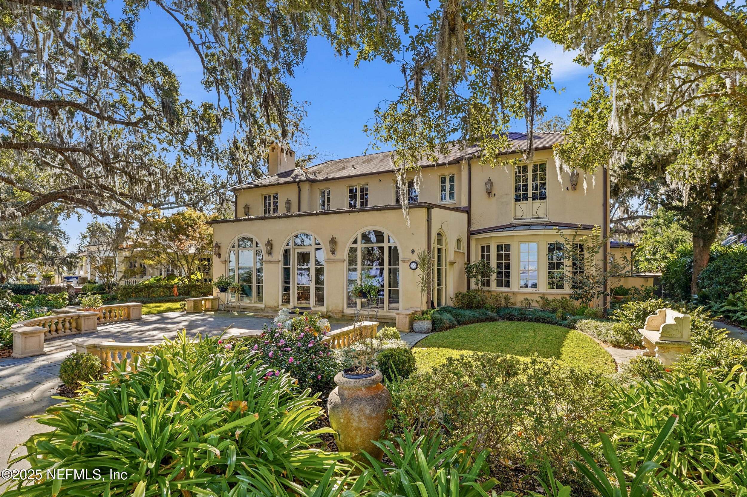 3775 ORTEGA Boulevard