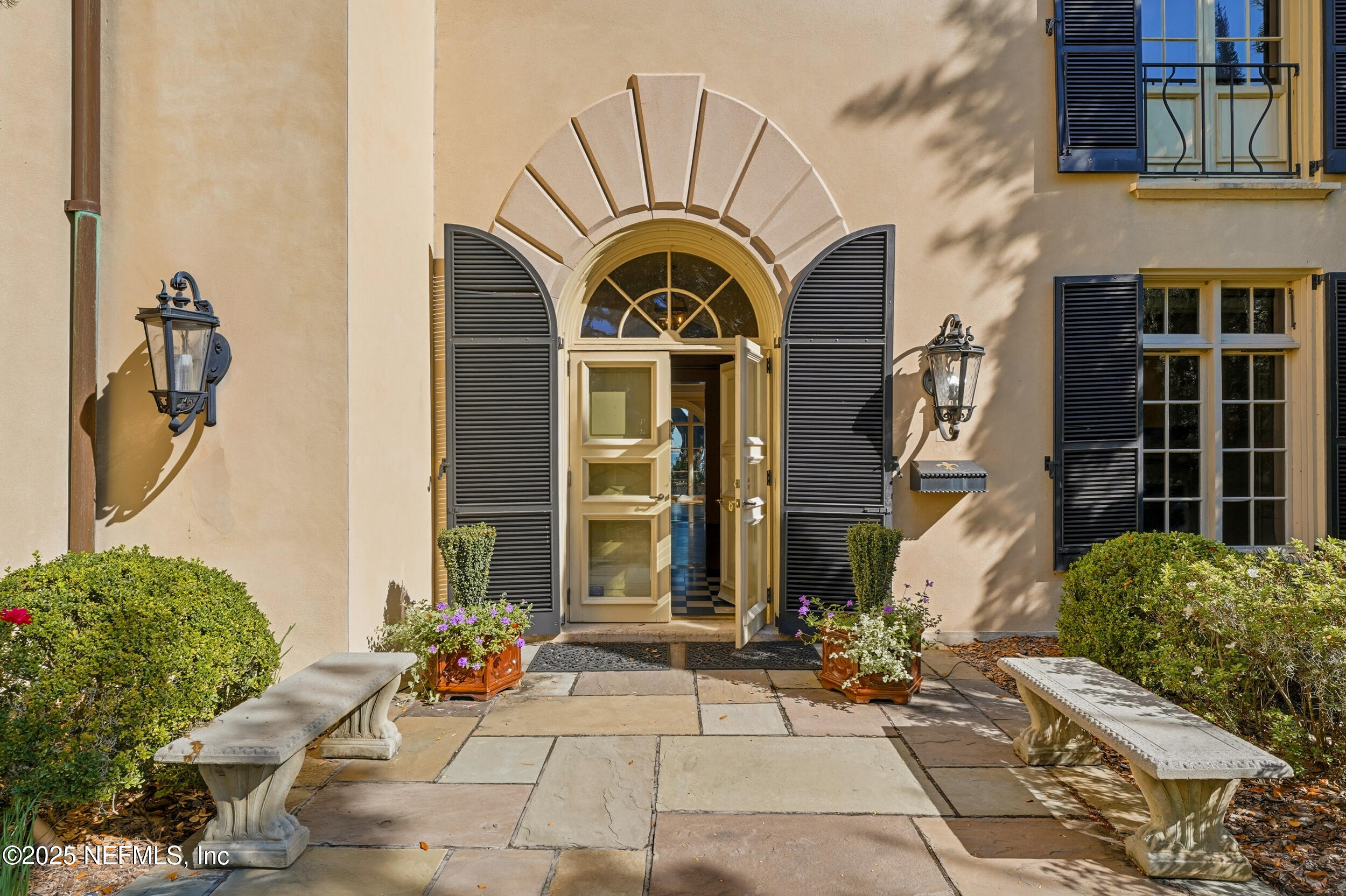 3775 ORTEGA Boulevard