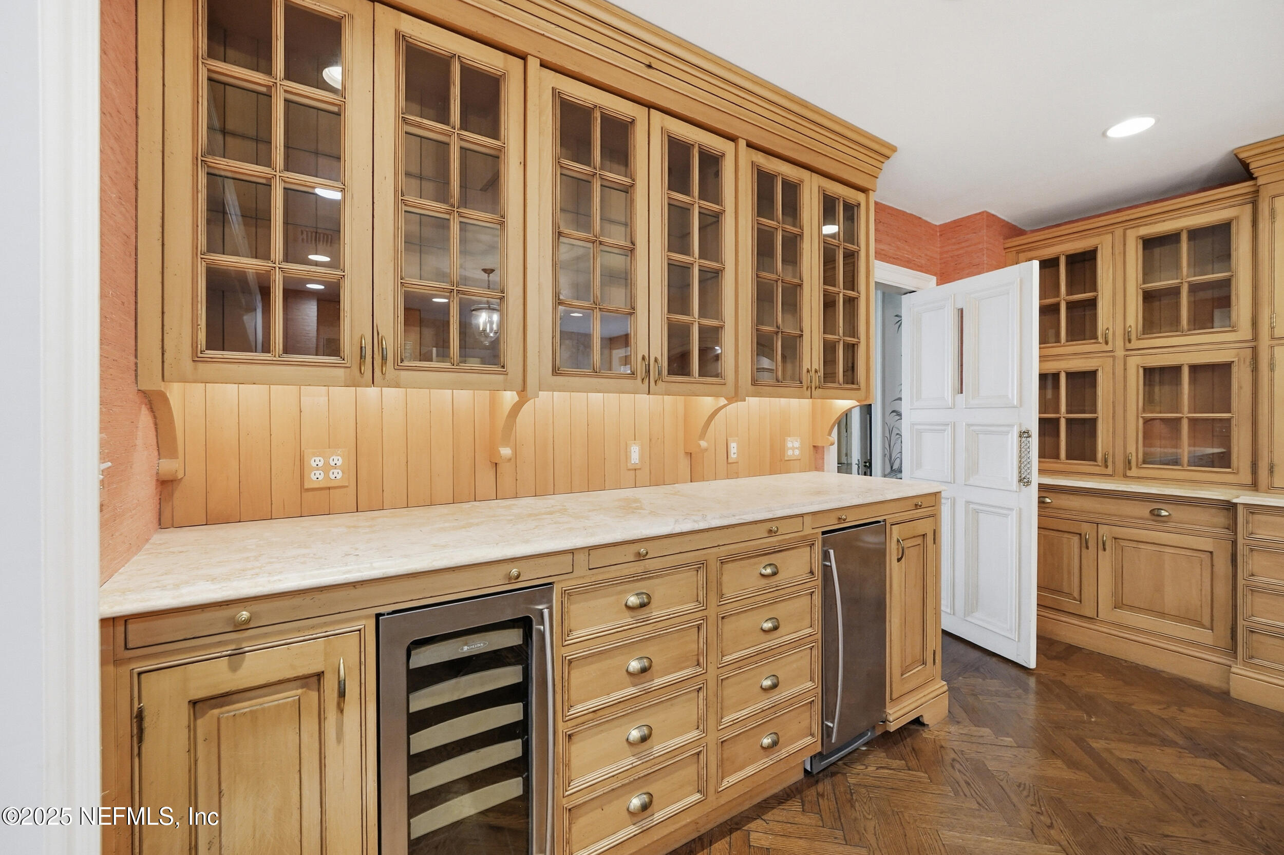 3775 ORTEGA Boulevard