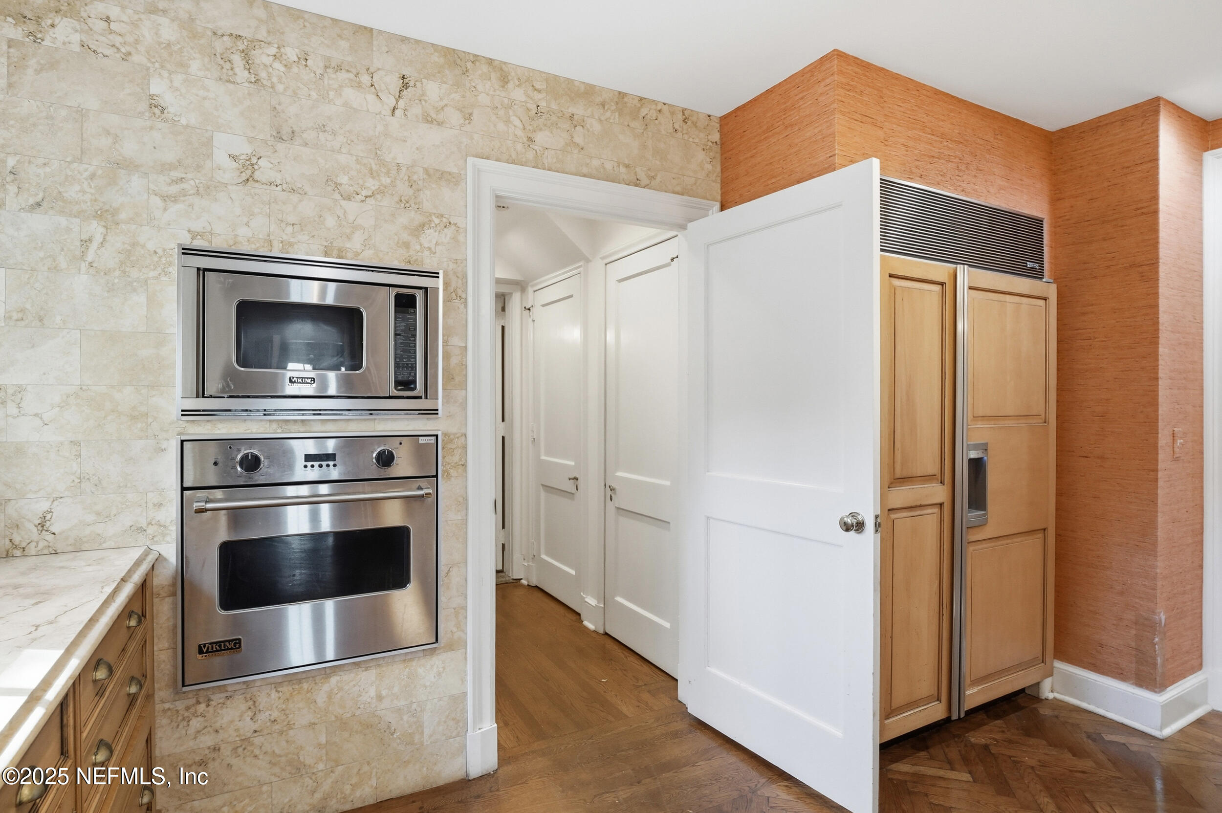 3775 ORTEGA Boulevard