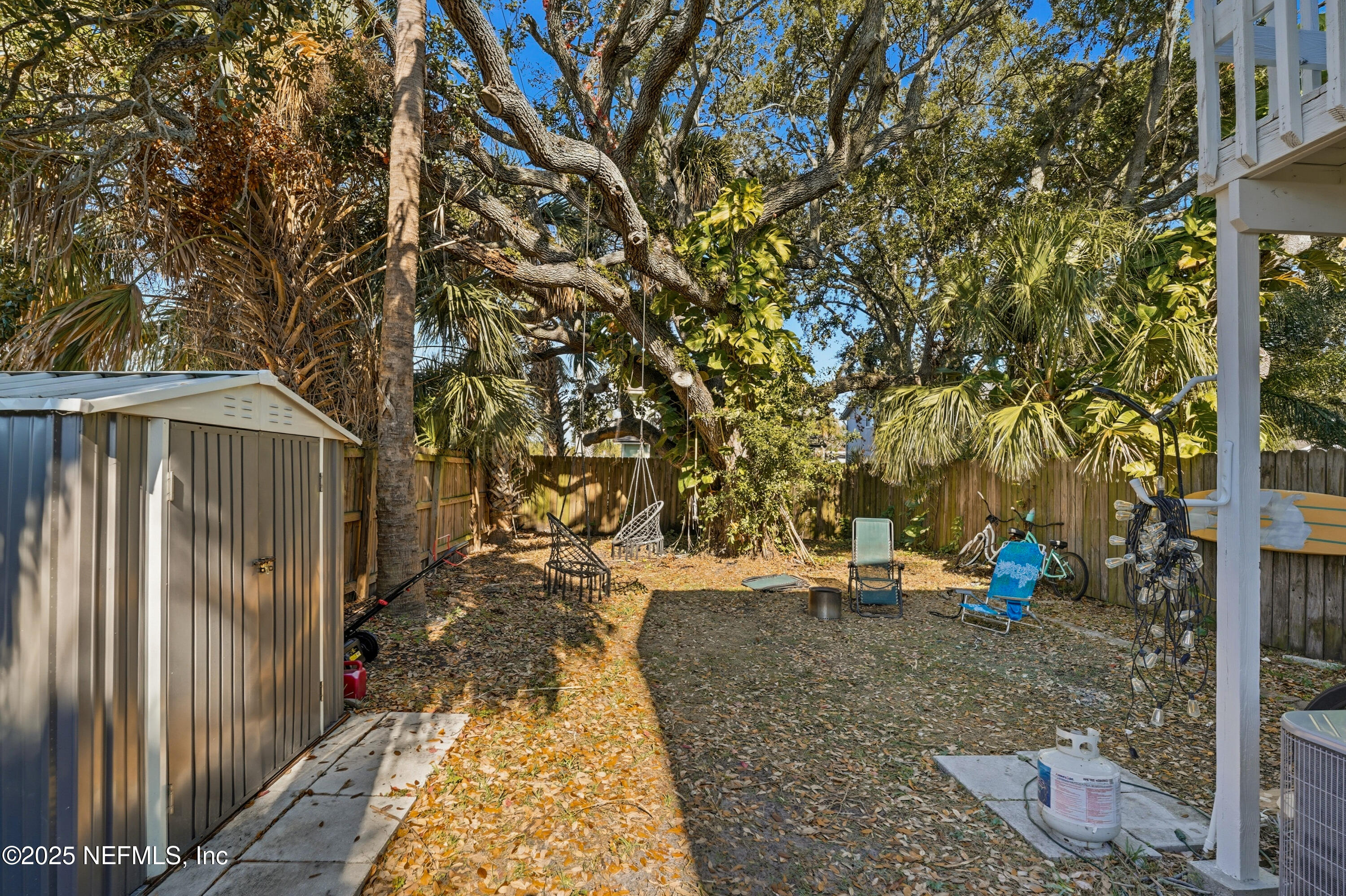 887 & 889 8TH Avenue S