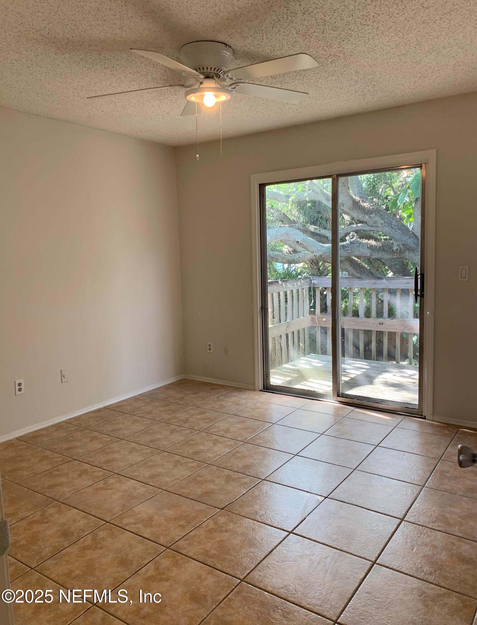 887 & 889 8TH Avenue S