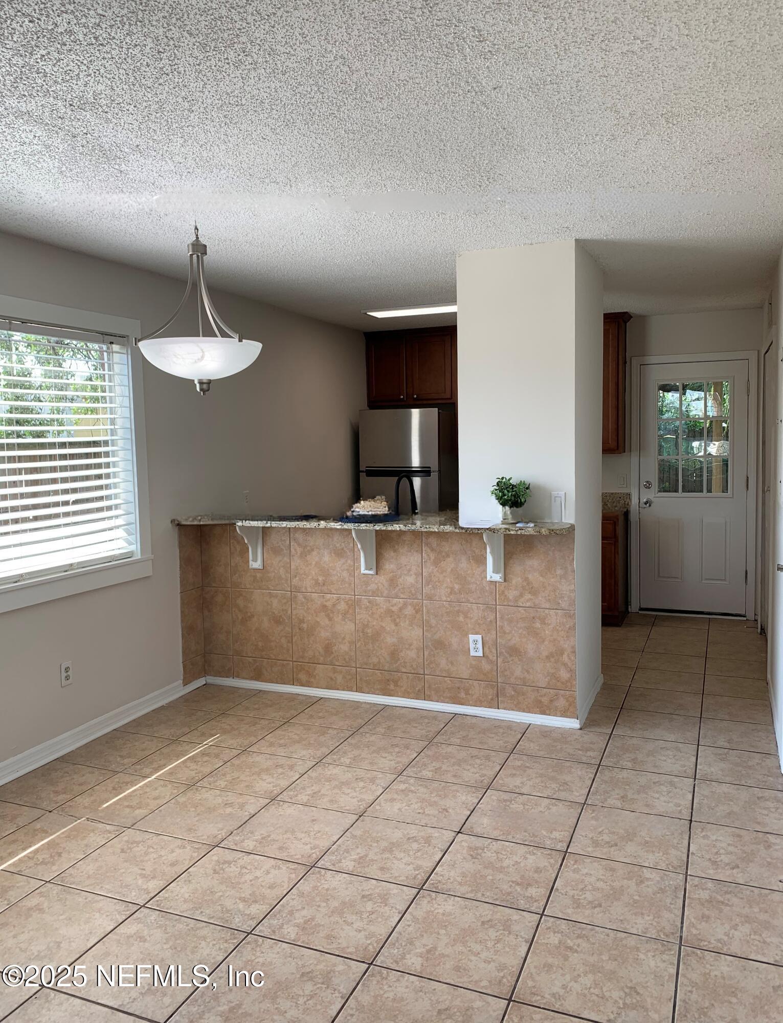 887 & 889 8TH Avenue S