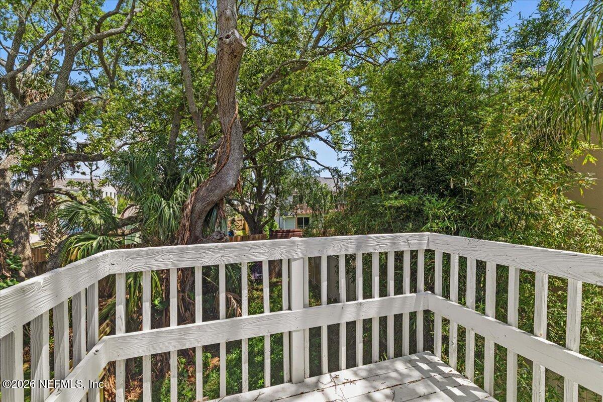 887 & 889 8TH Avenue S