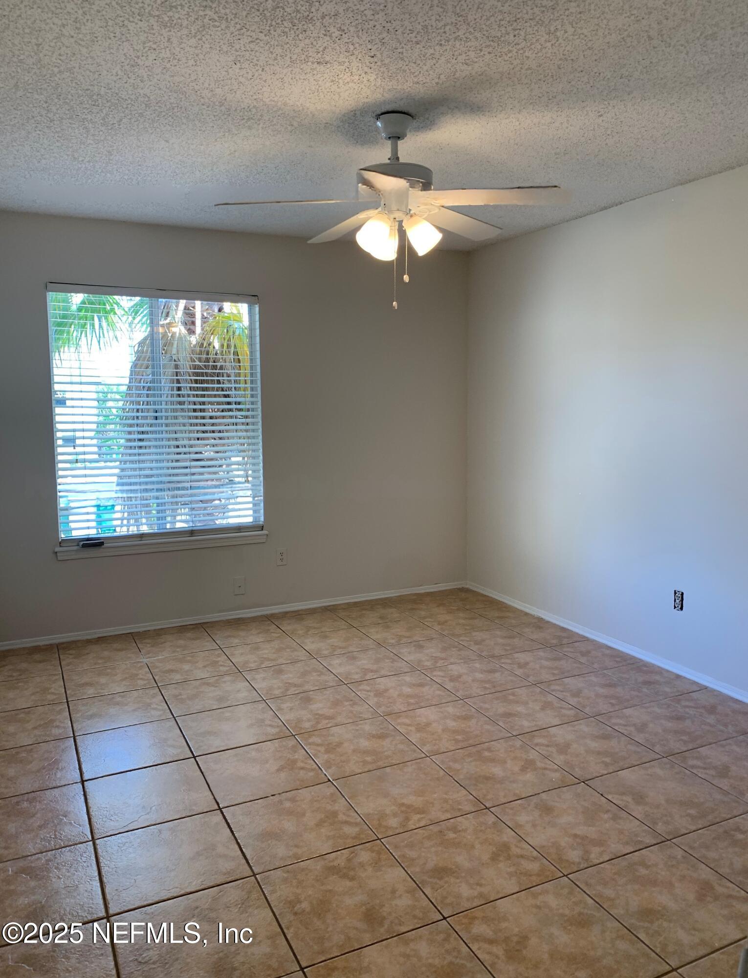 887 & 889 8TH Avenue S