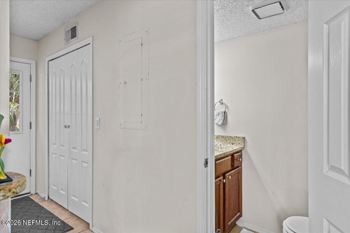 887 & 889 8TH Avenue S