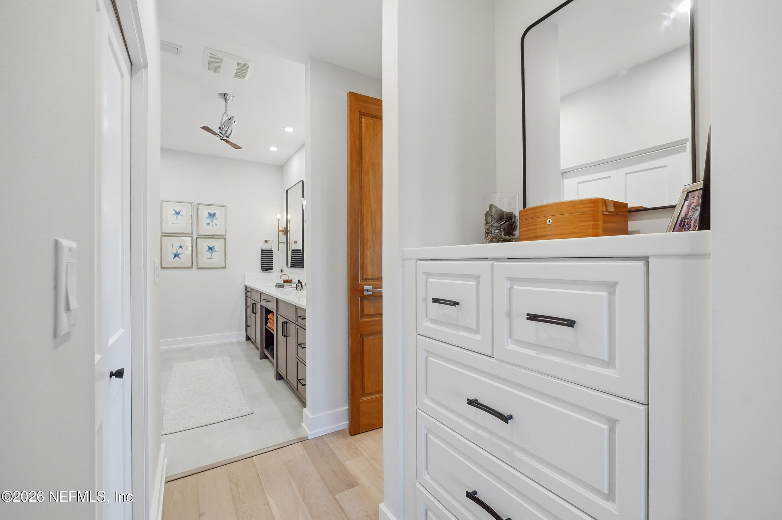 822 SPINNAKERS REACH Drive