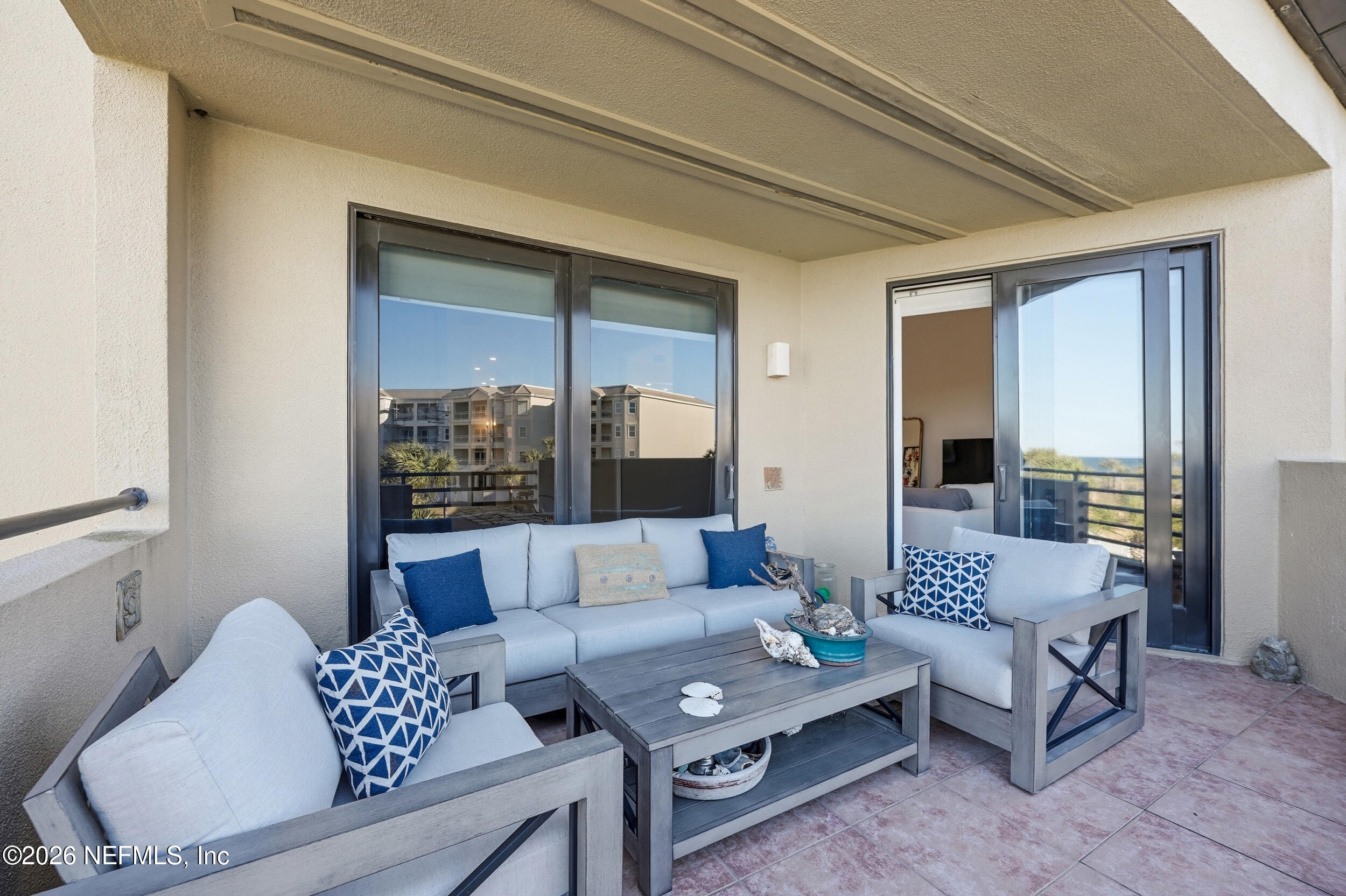 822 SPINNAKERS REACH Drive