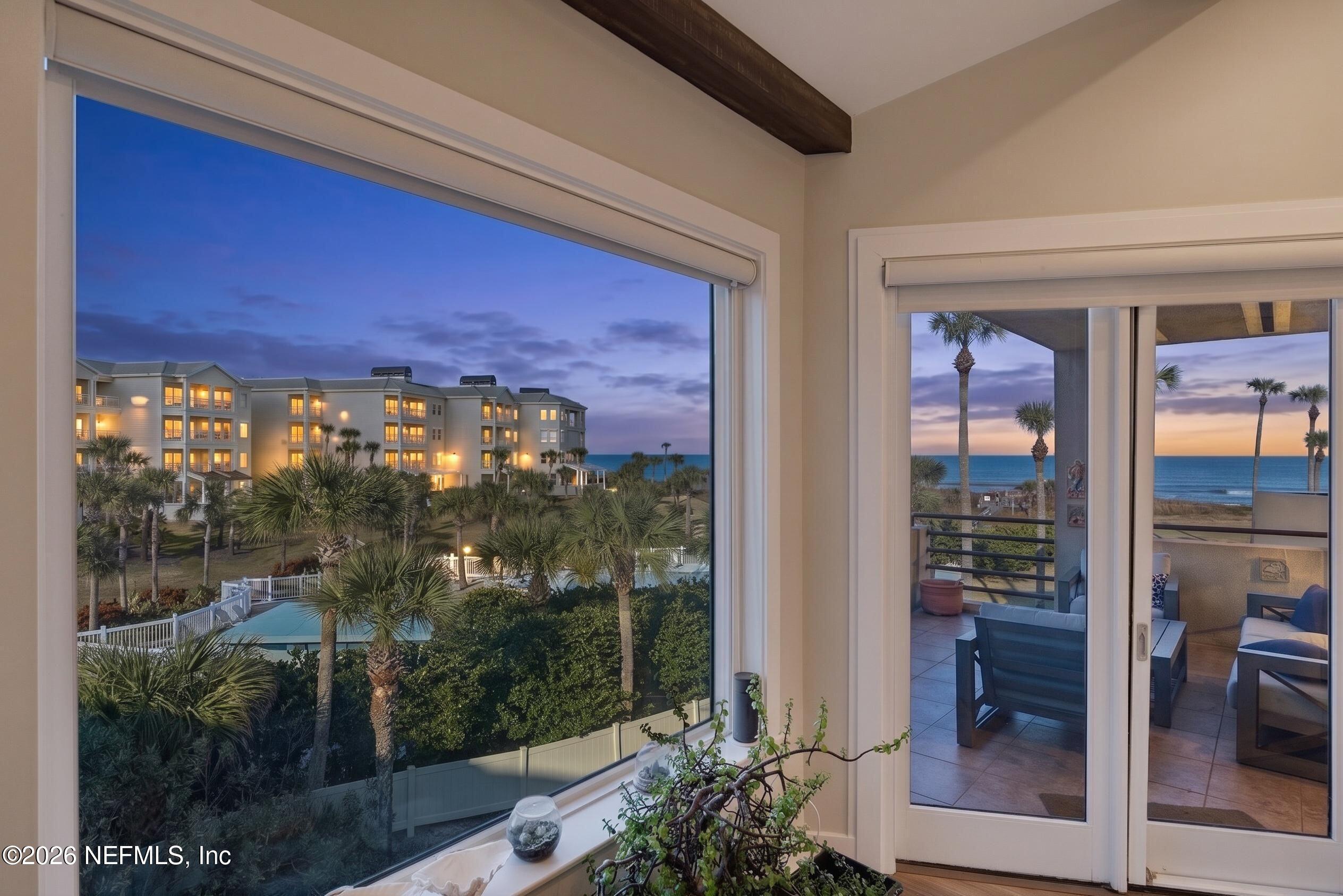 822 SPINNAKERS REACH Drive