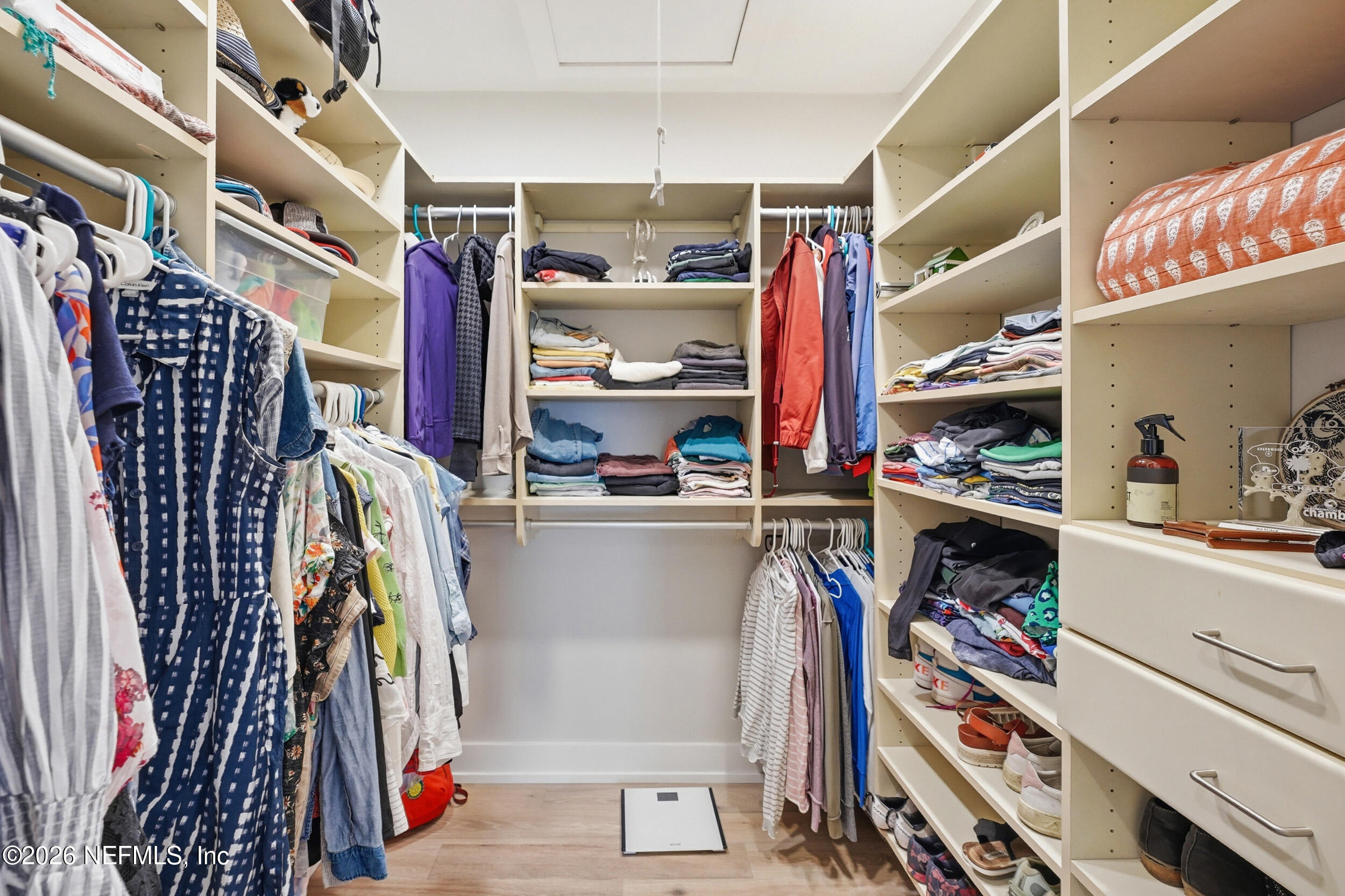 822 SPINNAKERS REACH Drive