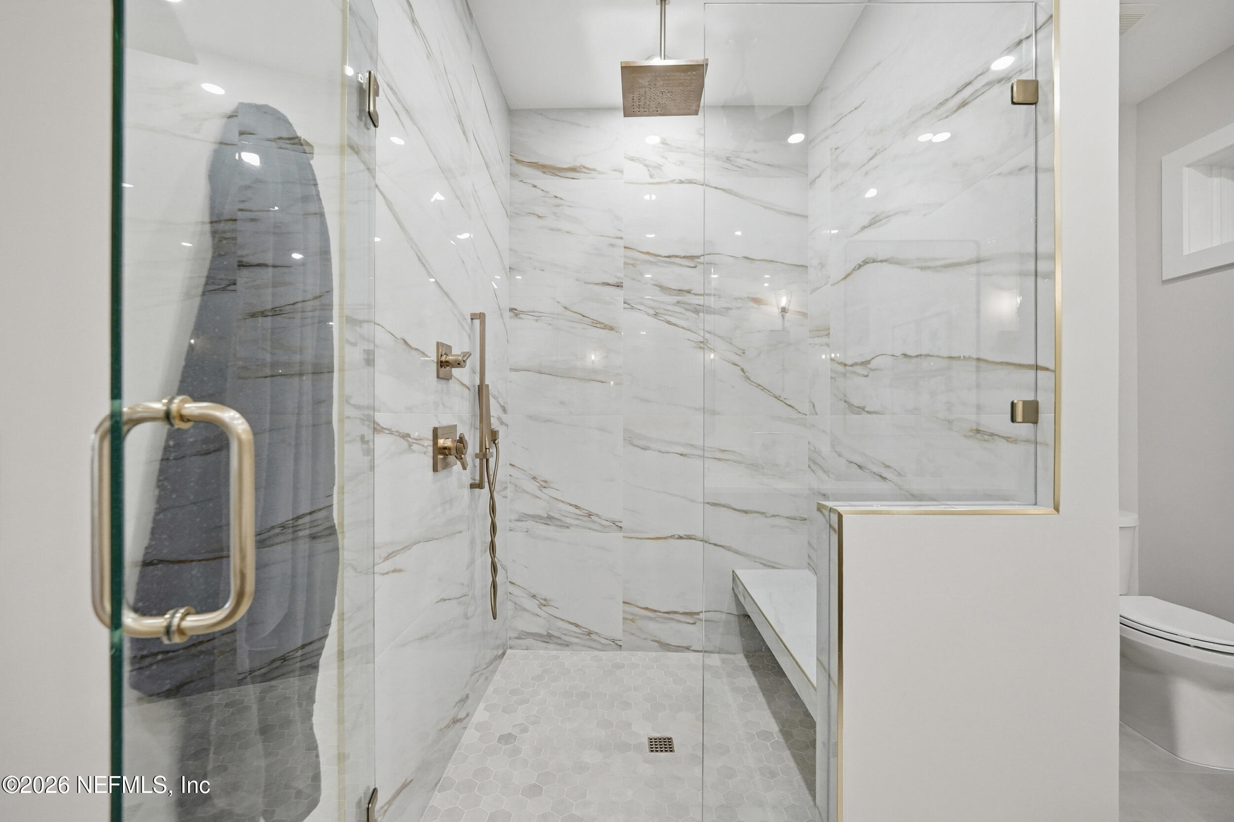 822 SPINNAKERS REACH Drive