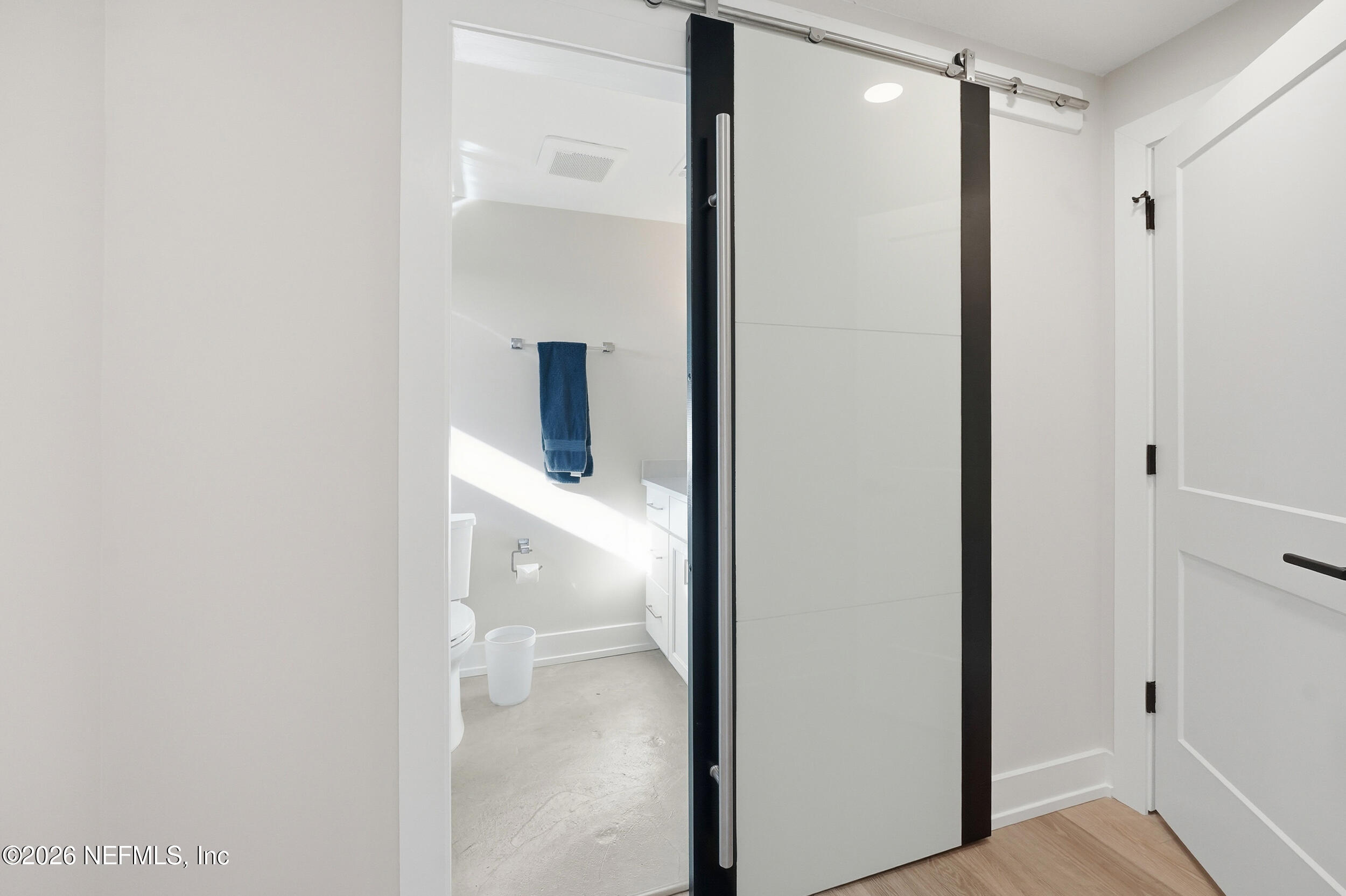 822 SPINNAKERS REACH Drive