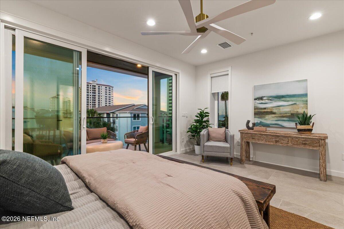 118 13TH Avenue S 101 B