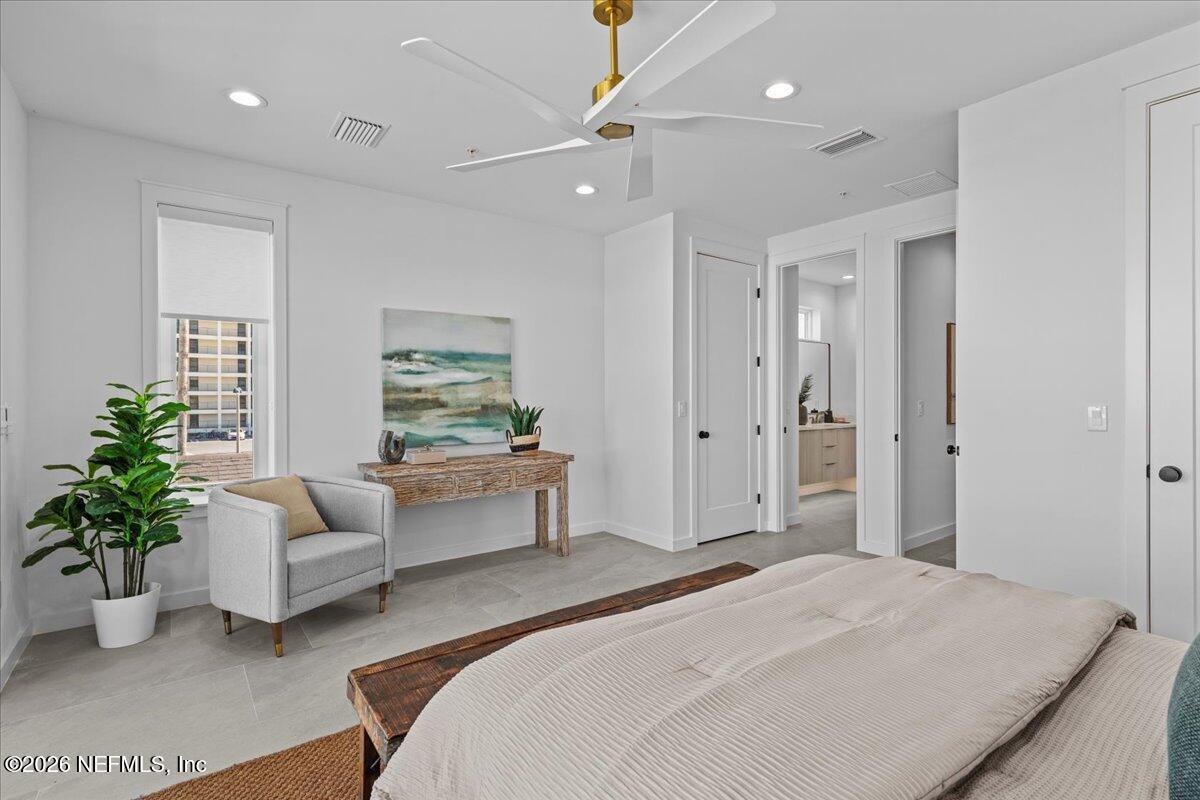 118 13TH Avenue S 101 B