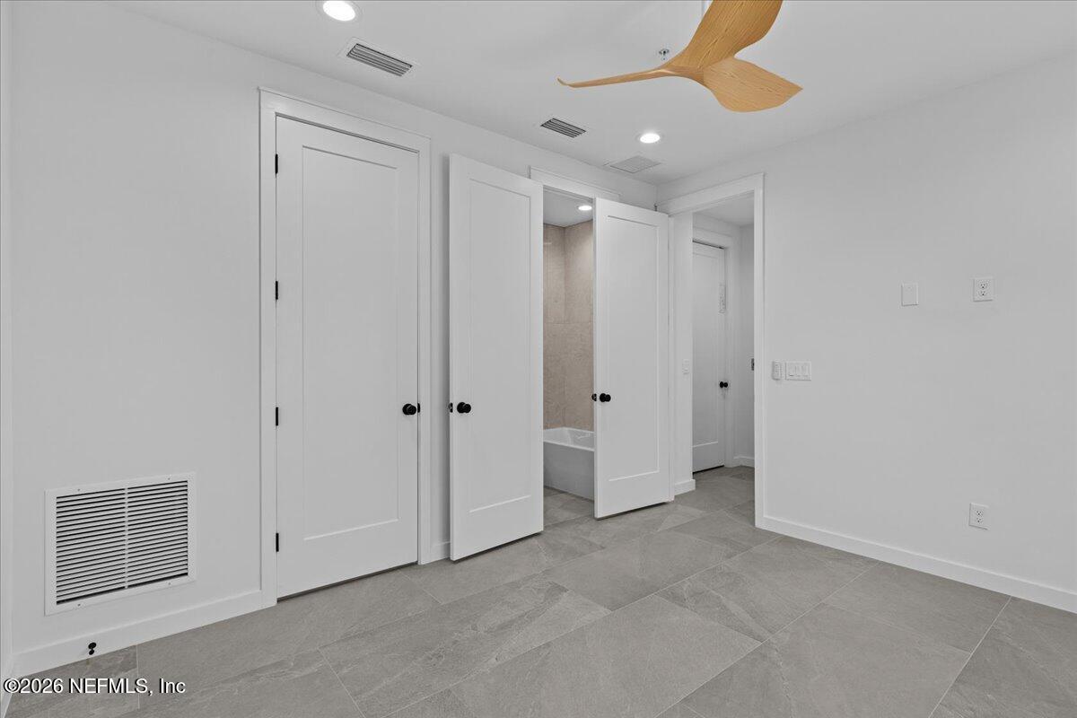 118 13TH Avenue S 101 B