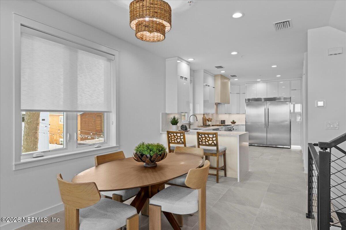 118 13TH Avenue S 101 B