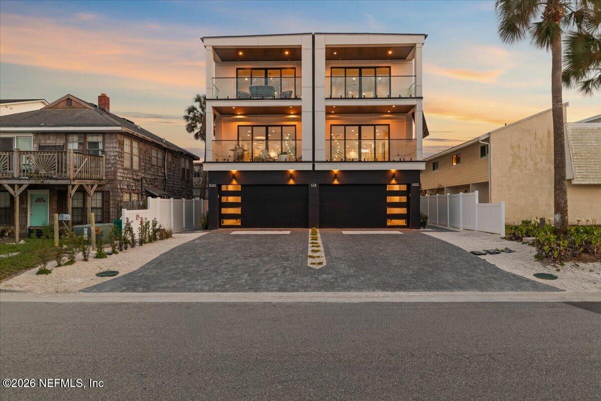 118 13TH Avenue S 101 B