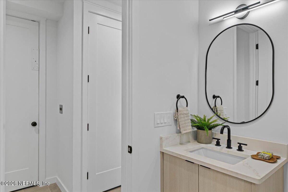 118 13TH Avenue S 101 B