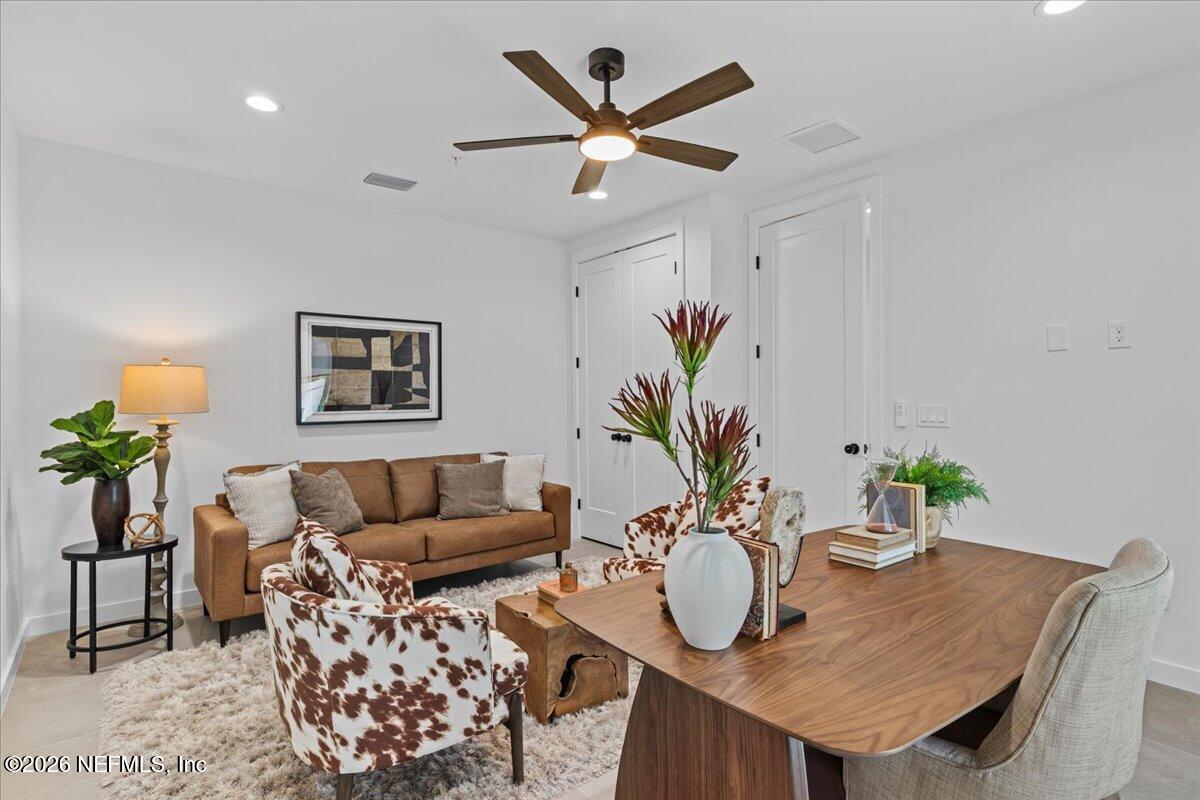 118 13TH Avenue S 101 B