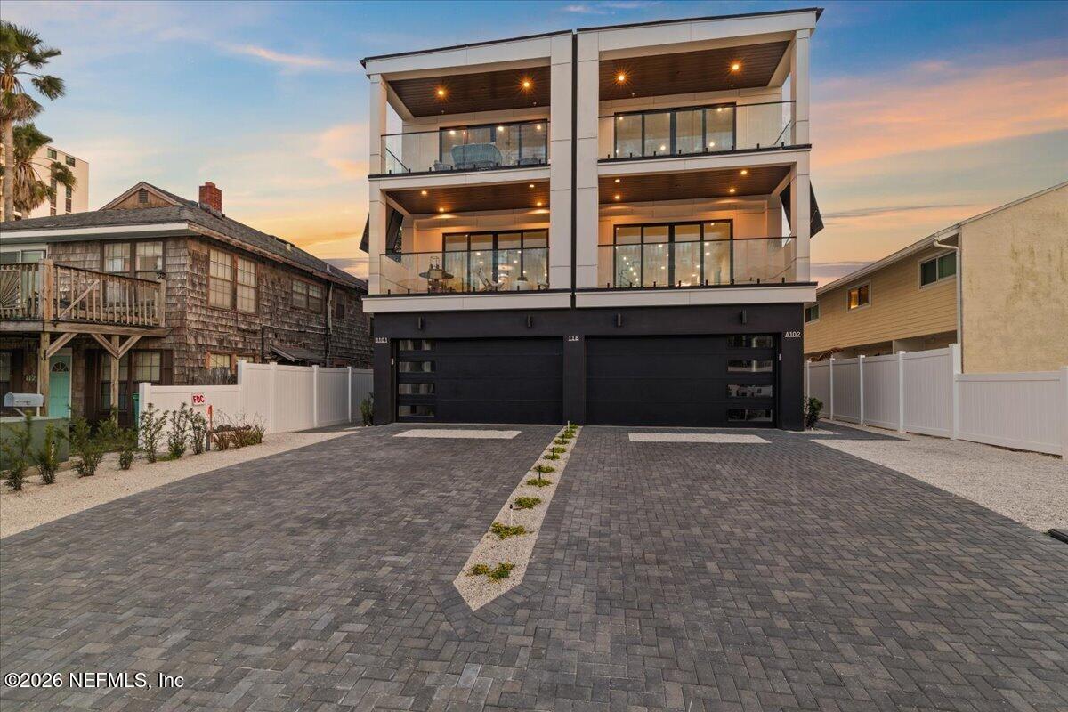 118 13TH Avenue S 101 B