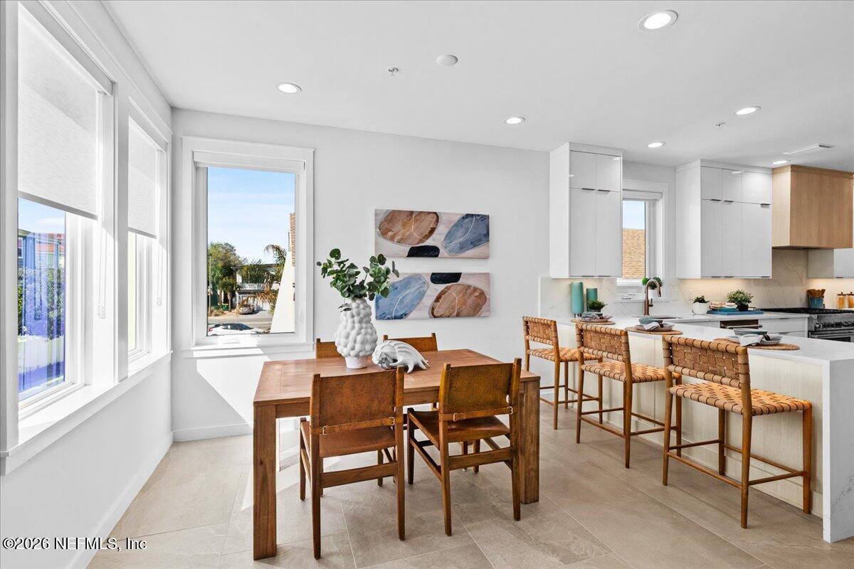 118 13TH Avenue S 103 C