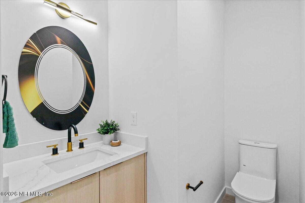 118 13TH Avenue S 103 C