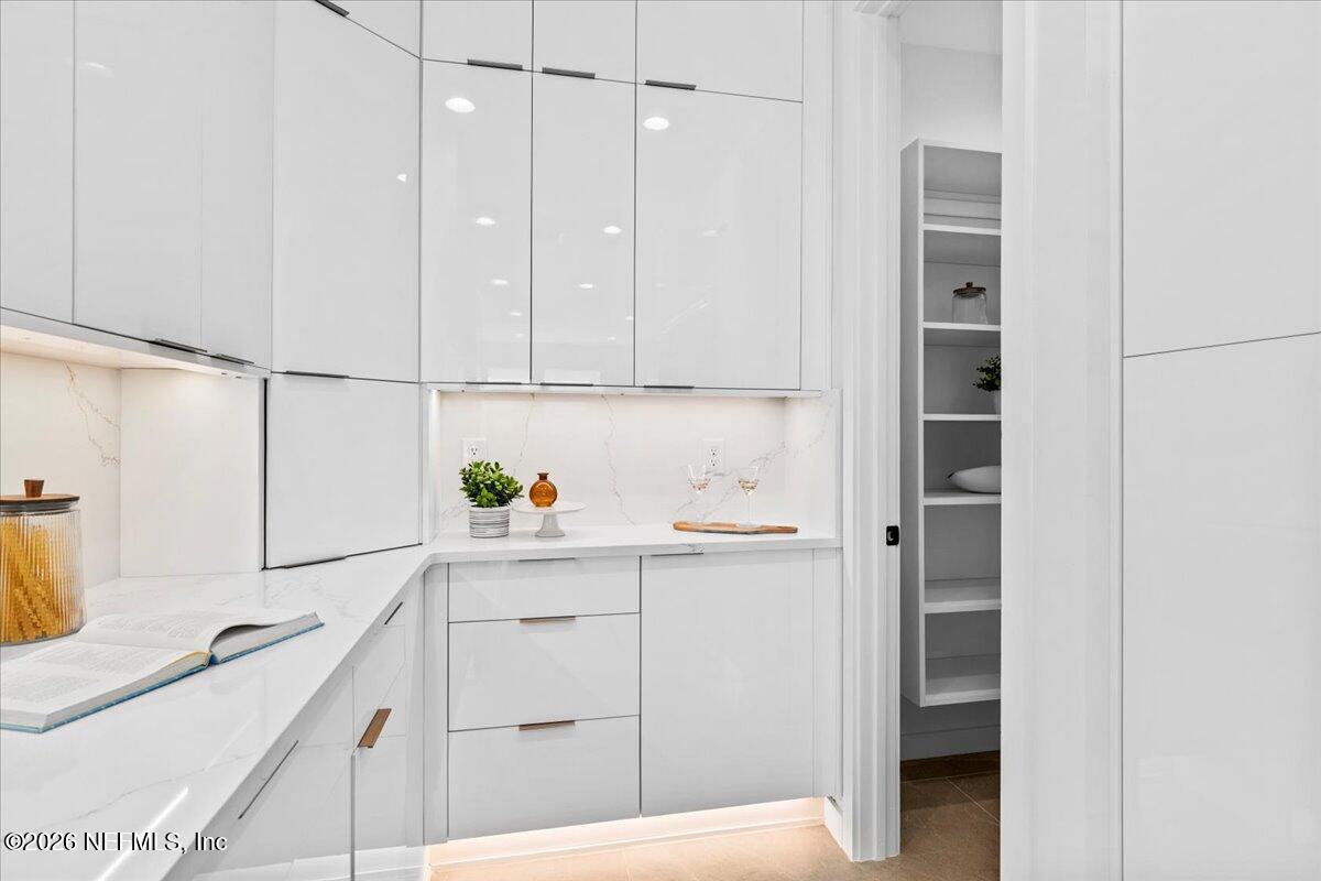 118 13TH Avenue S 103 C