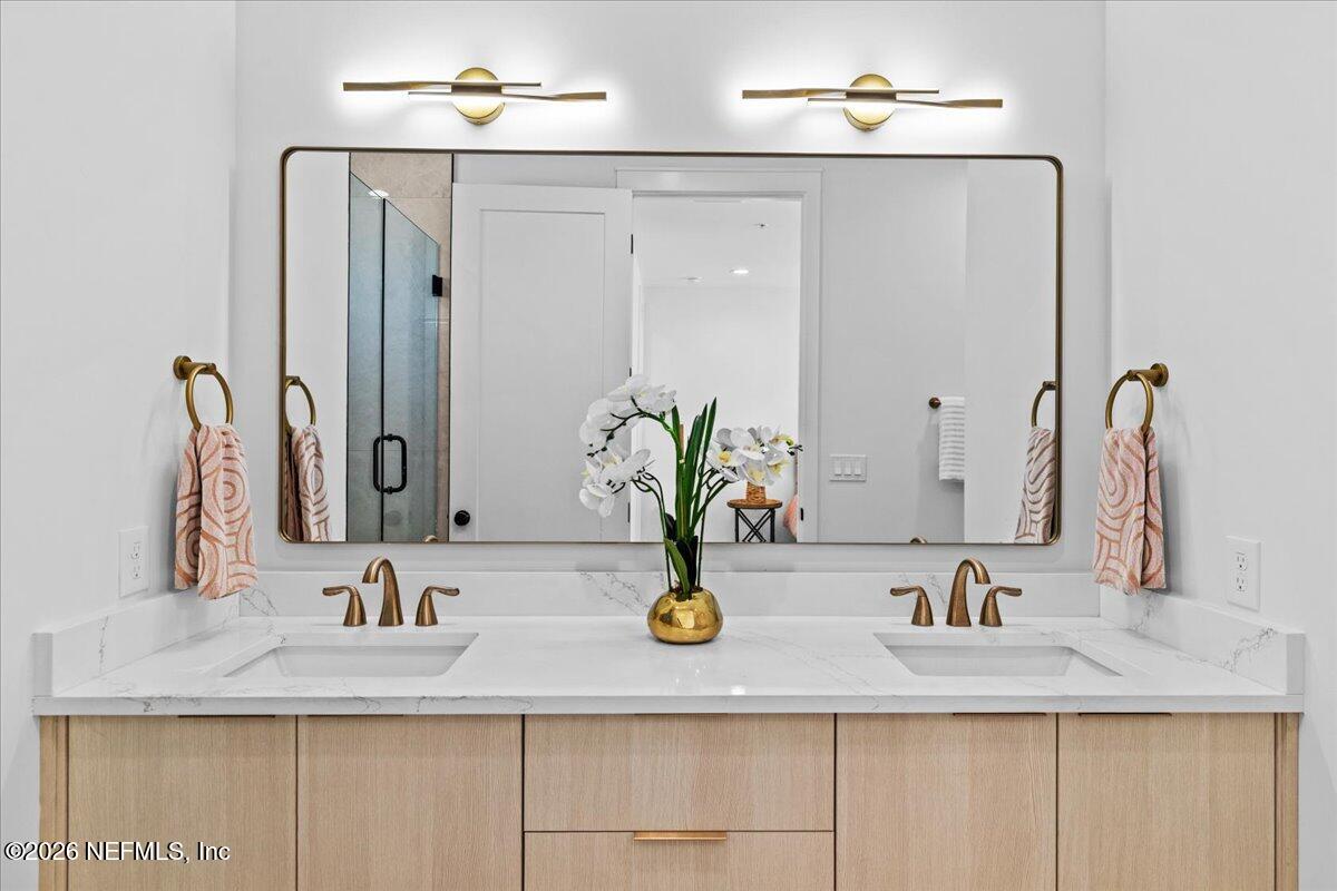 118 13TH Avenue S 103 C