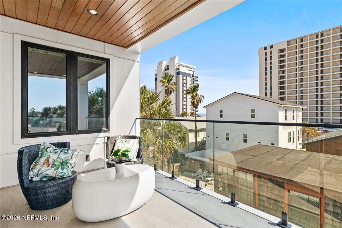 118 13TH Avenue S 103 C