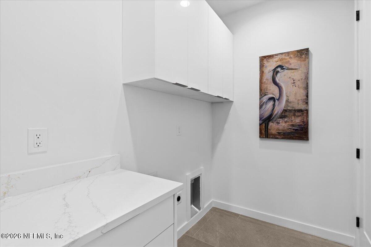 118 13TH Avenue S 103 C