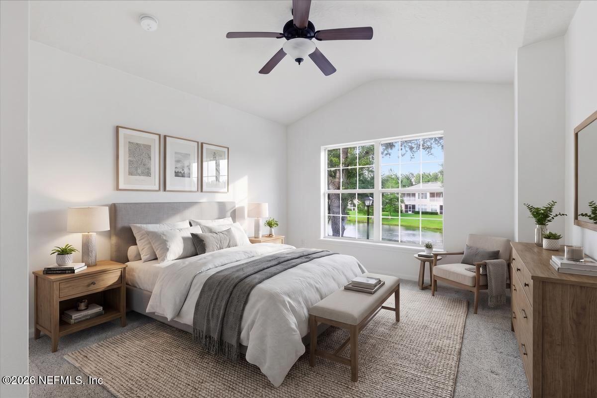 8521 LITTLE SWIFT Circle 34D
